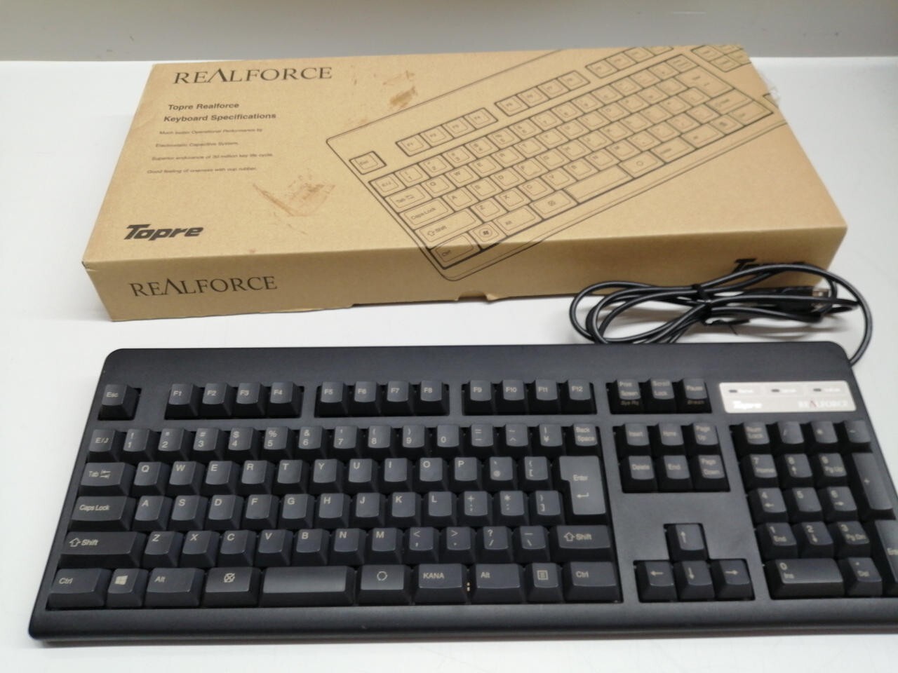 TOPRE Wired Keyboard Model: REALFORCE SJ08B0 Superior key touch Popular model
