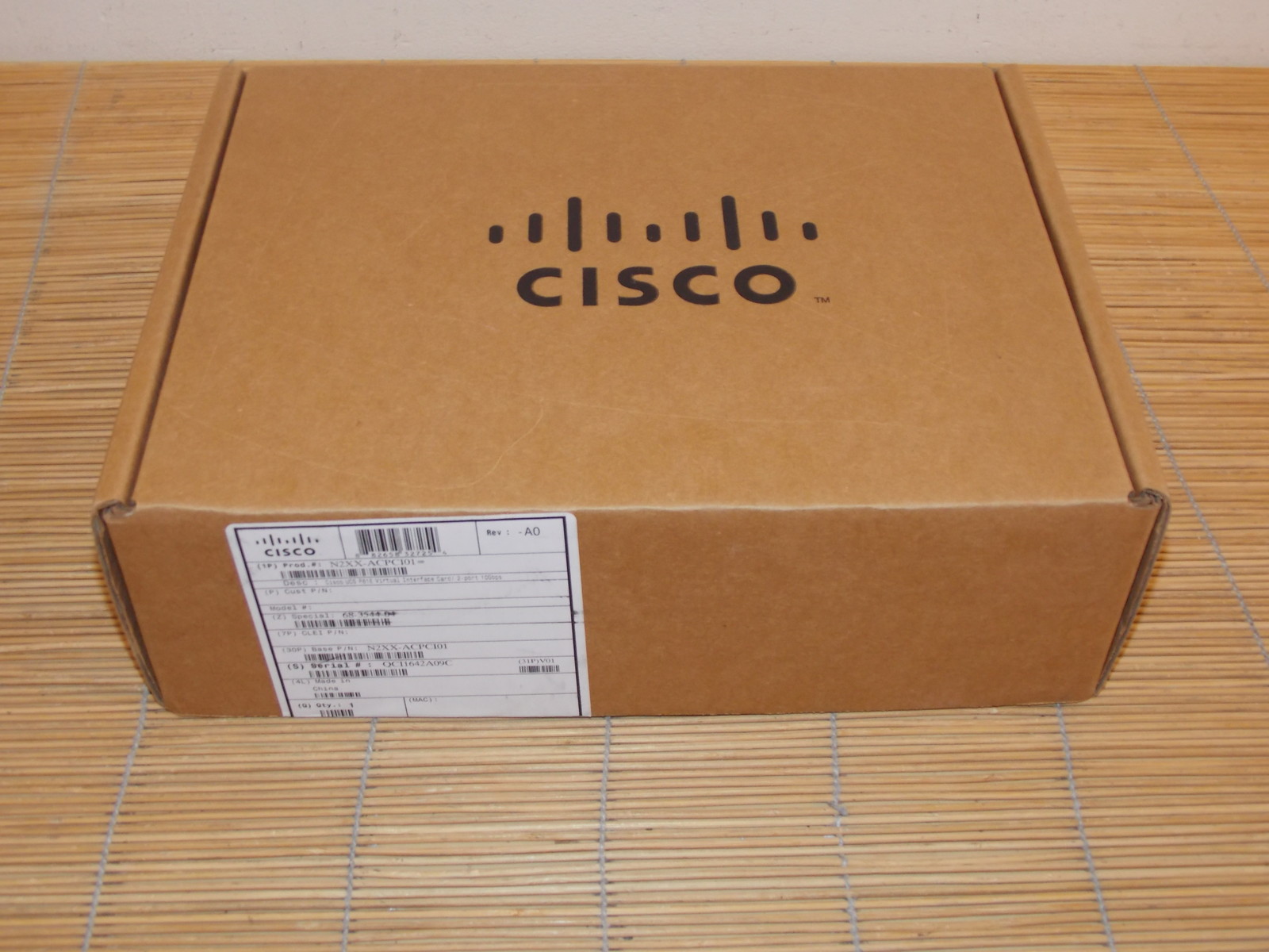 NEW Cisco N2XX-ACPCI01 UCS P81E 2x10GB SFP+ PCIe 68-3544-04 73-12522-04 NEW UN