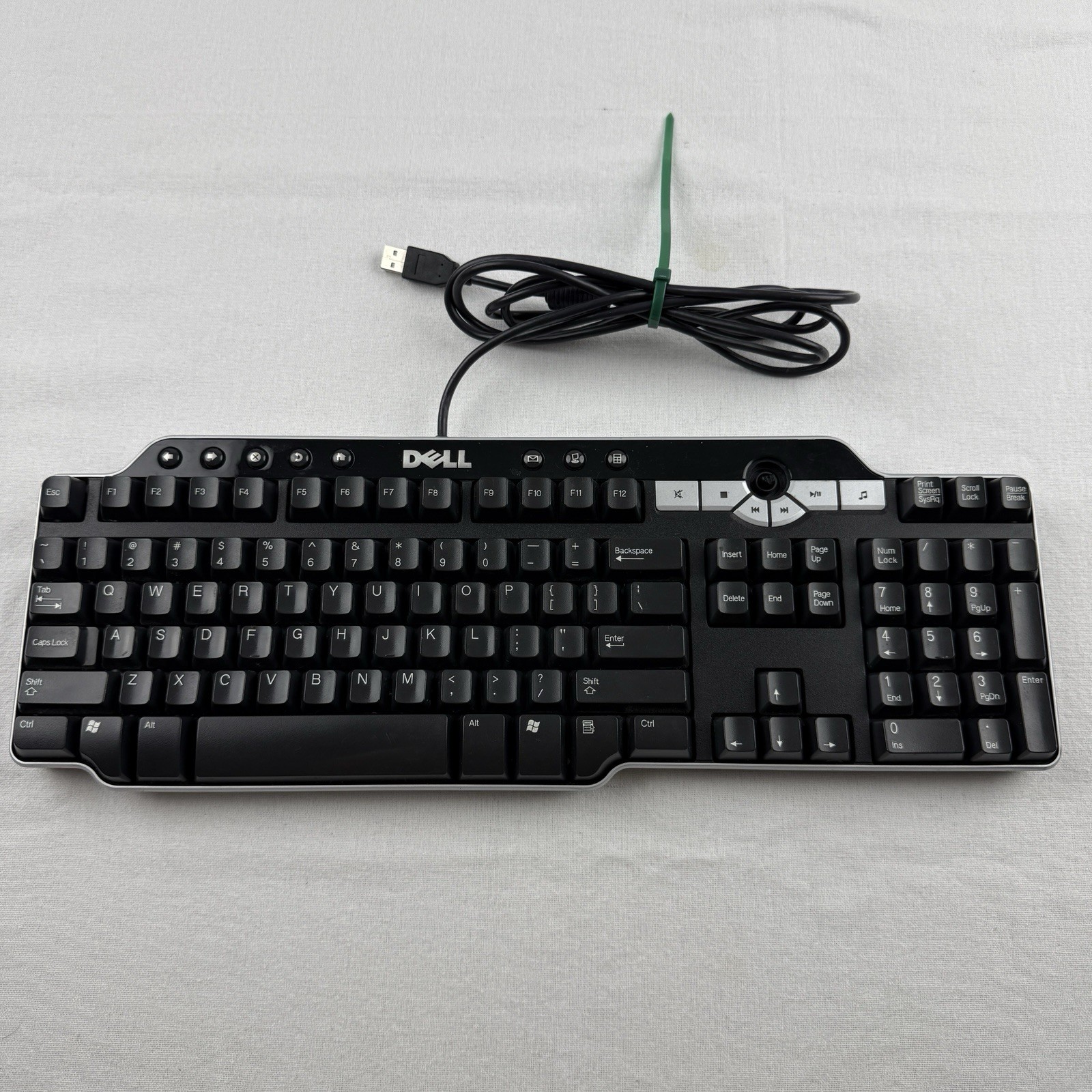 Dell SK-8135 USB Multimedia Keyboard Mechanical Keys Black 0N6250 Tested