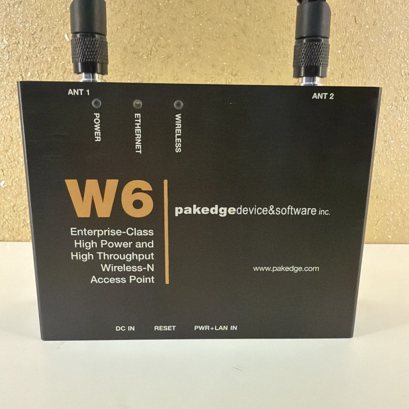 Pakedge Wireless  Access Point  W6 WAP