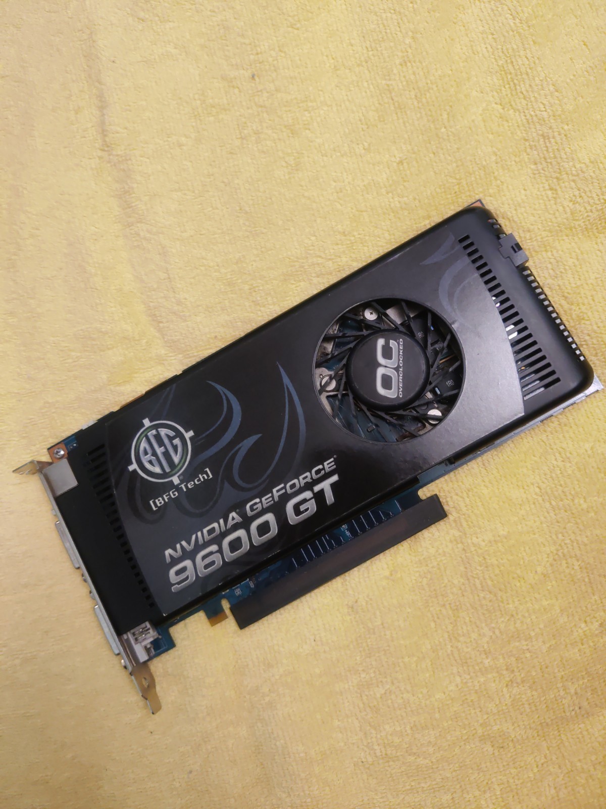 BFG NVIDIA GeForce 9600 GT 512MB GDDR3 SDRAM PCI Express 2.0 X16 Graphics Card