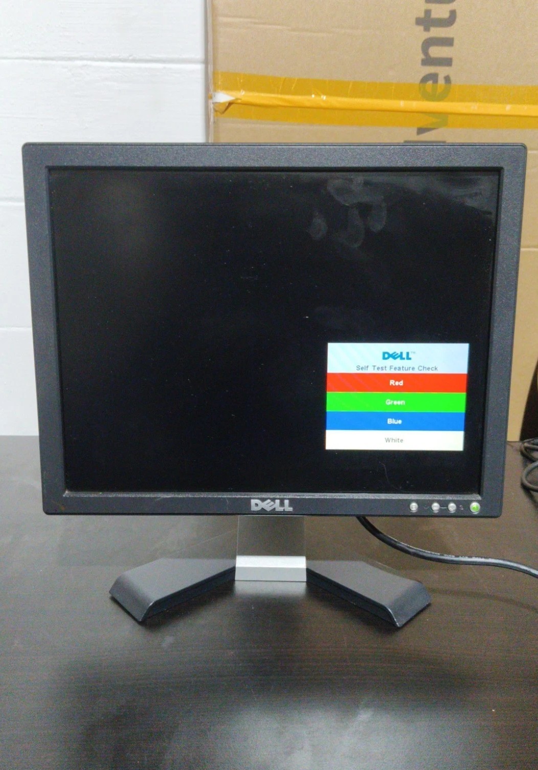 Dell E176FPC LCD Monitor