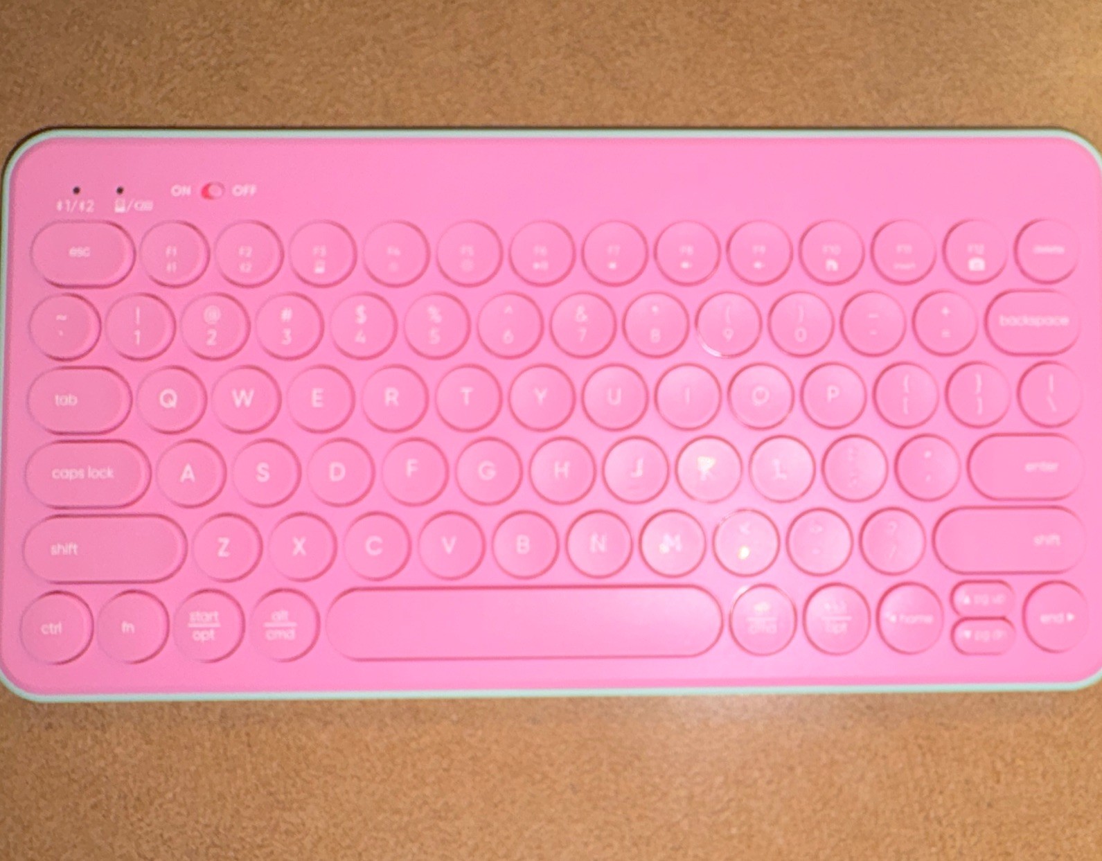 heyday Wireless Compact Keyboard Pink/Blue and black mouse Logitech