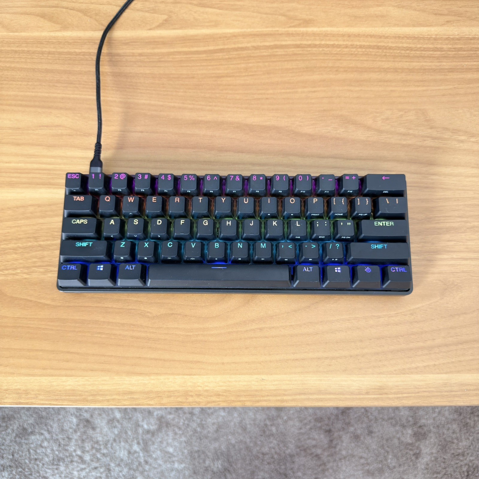SteelSeries Apex Pro Mini 60% Wired Keyboard OmniPoint Rapid Trigger 64820