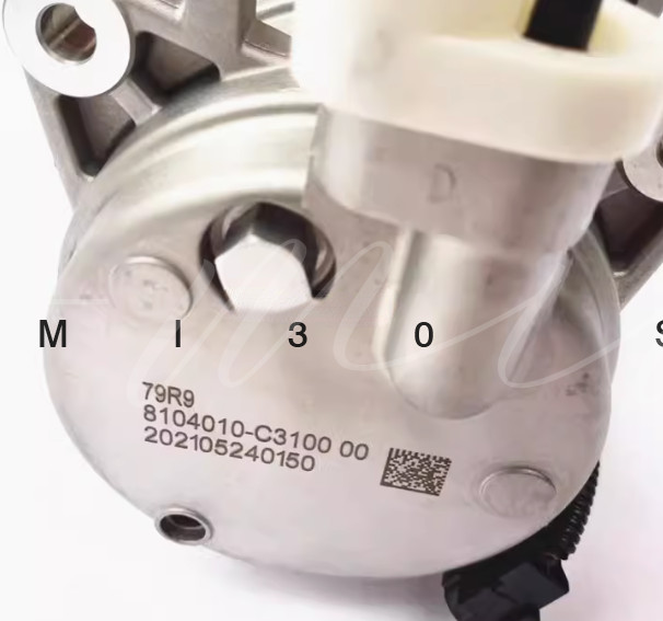 1PC air conditioning compressor 79R9 8104010-C3100