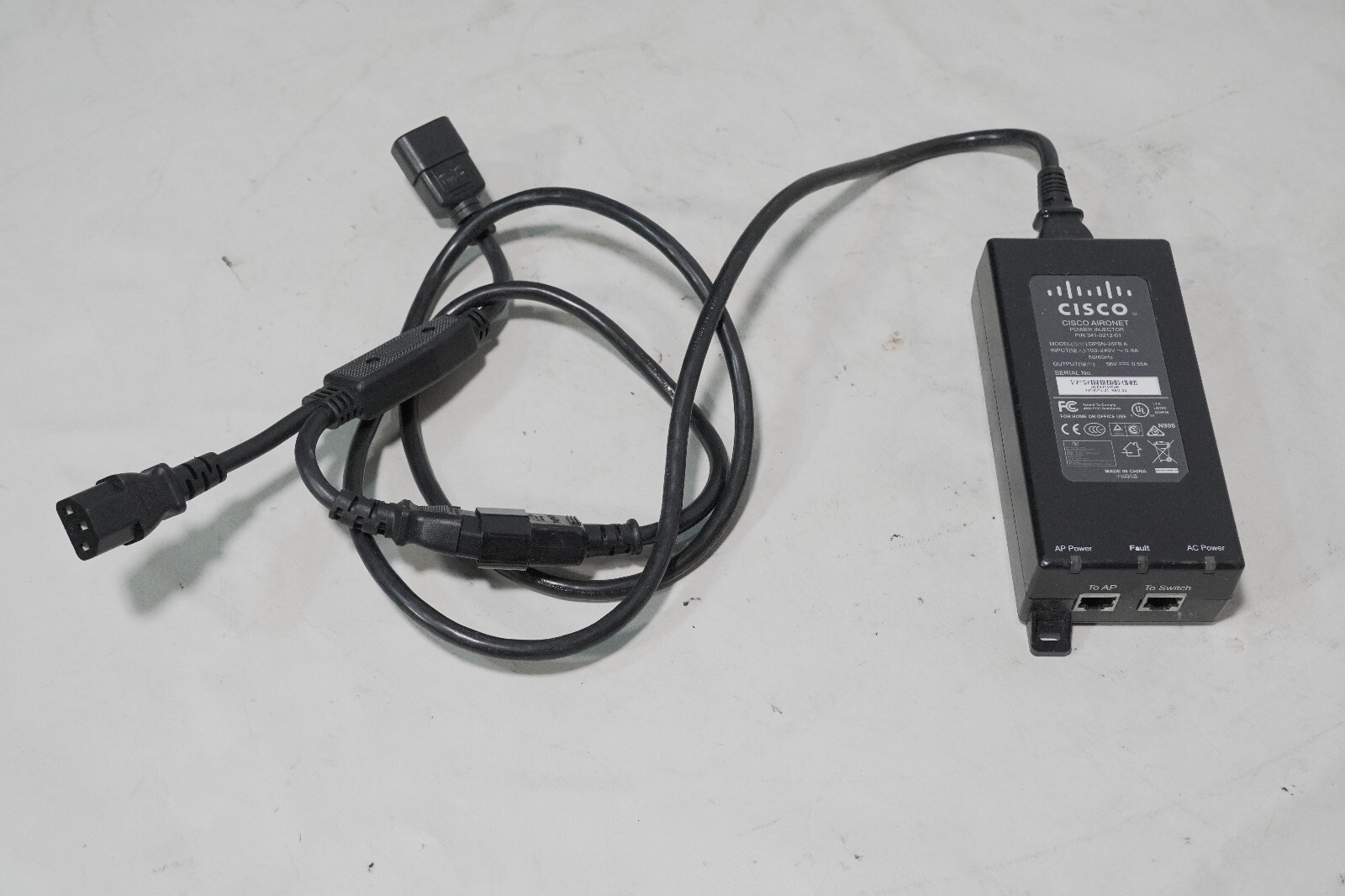 Cisco Aironet DPSN-35FBA Power Injector Incl. Piggyback w/ Backcheck Power Cable