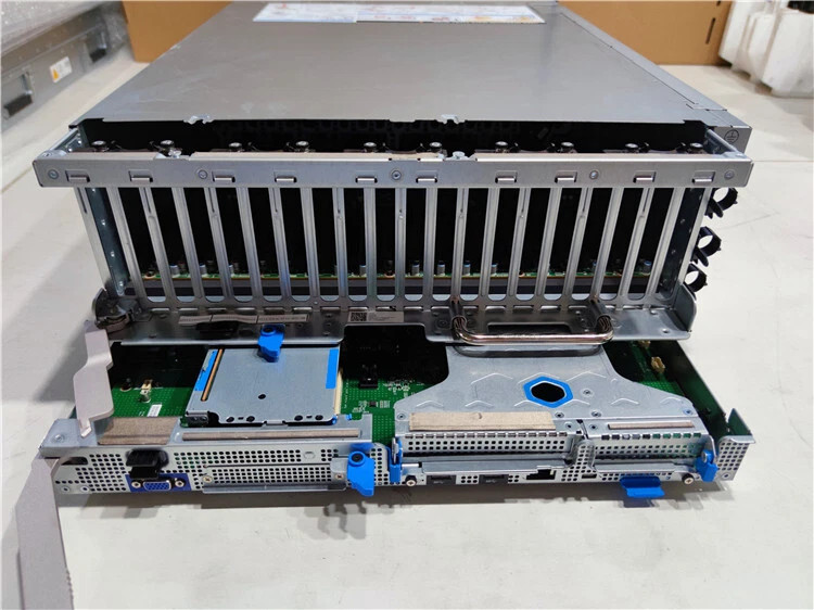 Quanta D52G-4U Server 24X2.5"/2xIntel 6138 CPU 20Core/256G RAM/10x RTX 3060 12GB