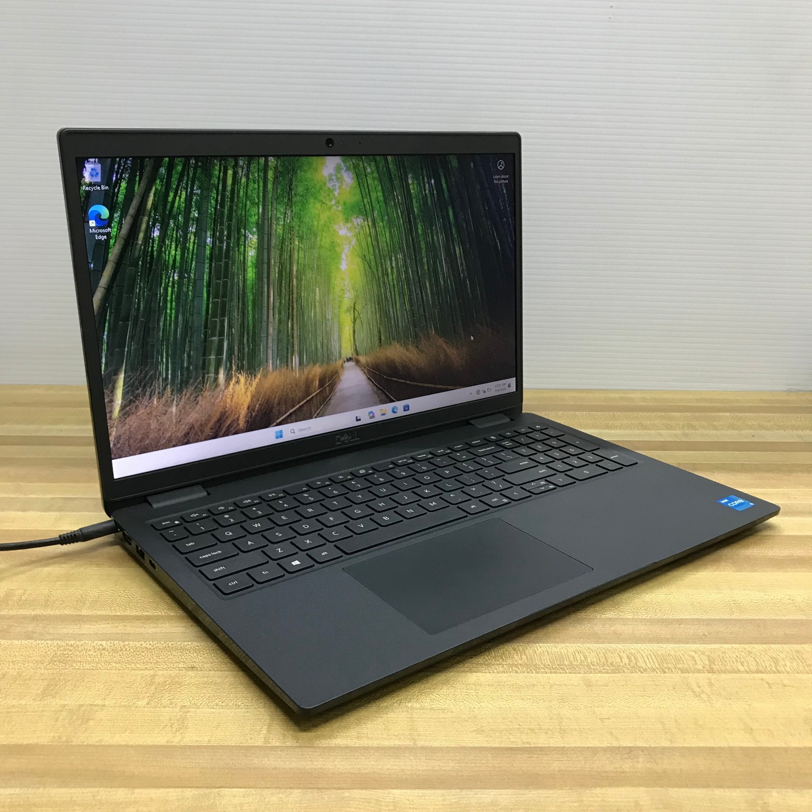 Dell Latitude 3520 15.6" Intel Core i3-1115G4 4GB RAM 128GB SSD (Windows 11 Pro)