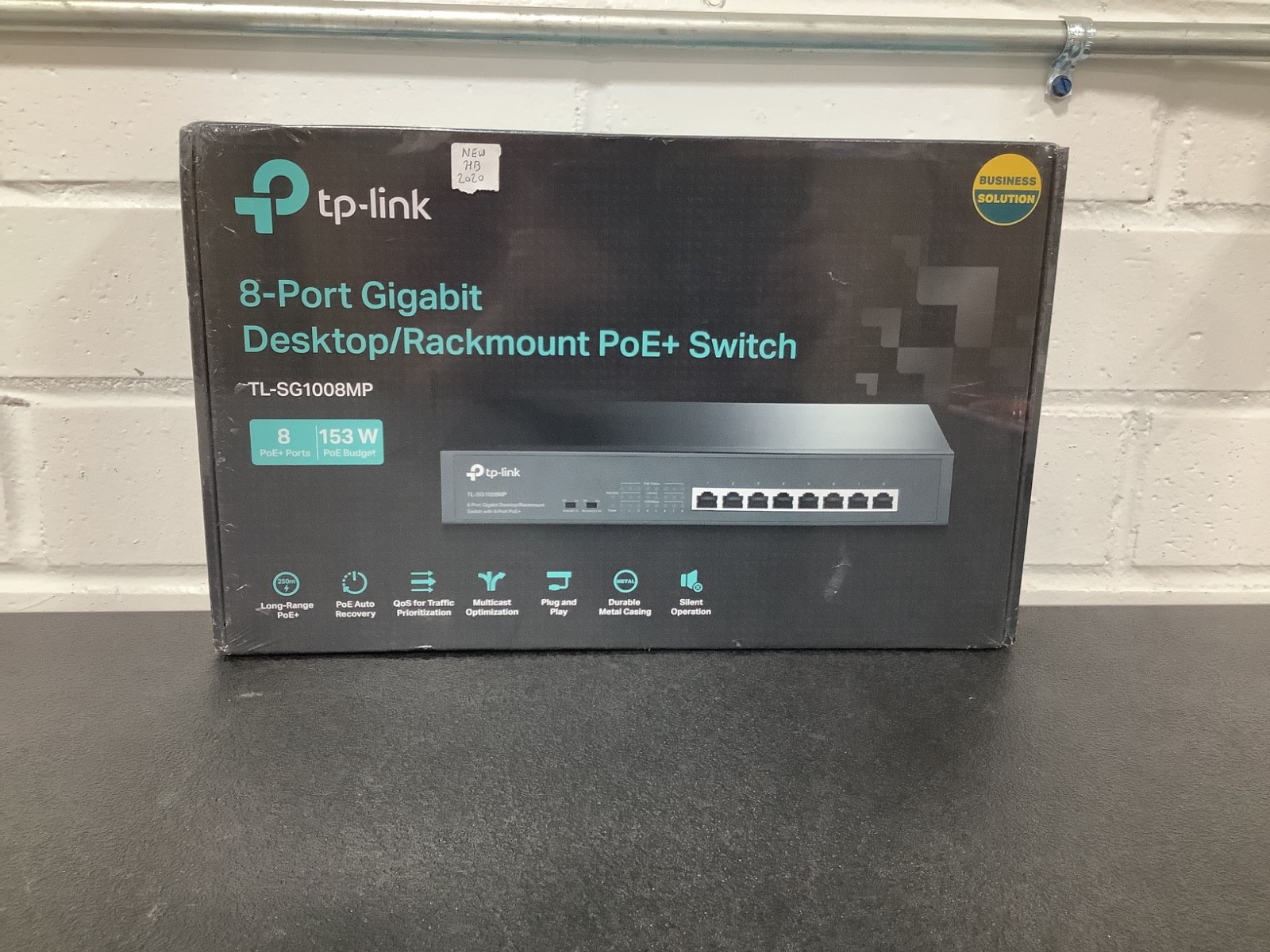 TP-Link 8-Port Gigabit Desktop/ Rackmount PoE+ Switch - TL-SG1008MP