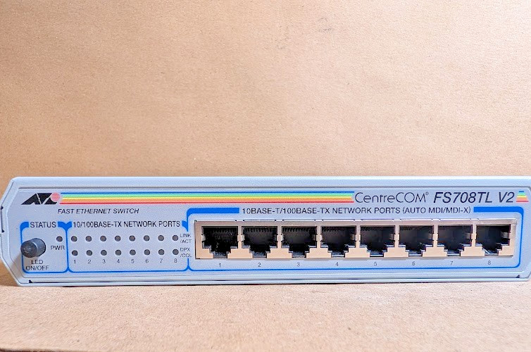 Allied Telesis CentreCOM FS708TL V2 Fast Ethernet Switch, 8 port, 120V (New NB)