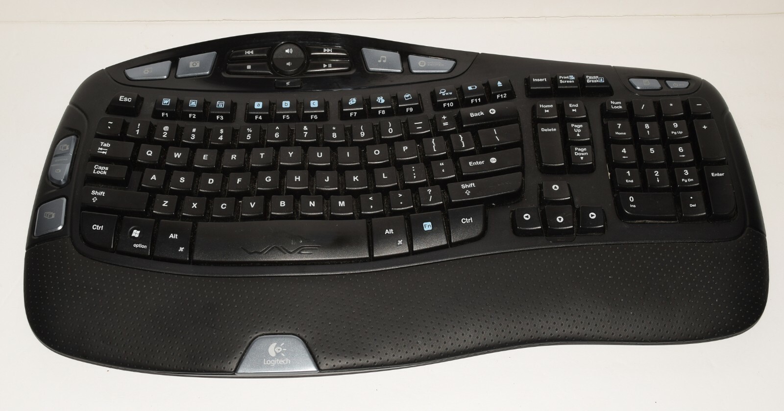 Genuine Vintage Logitech Cordless Computer Keyboard Model Y-RCP140 - No Receiver