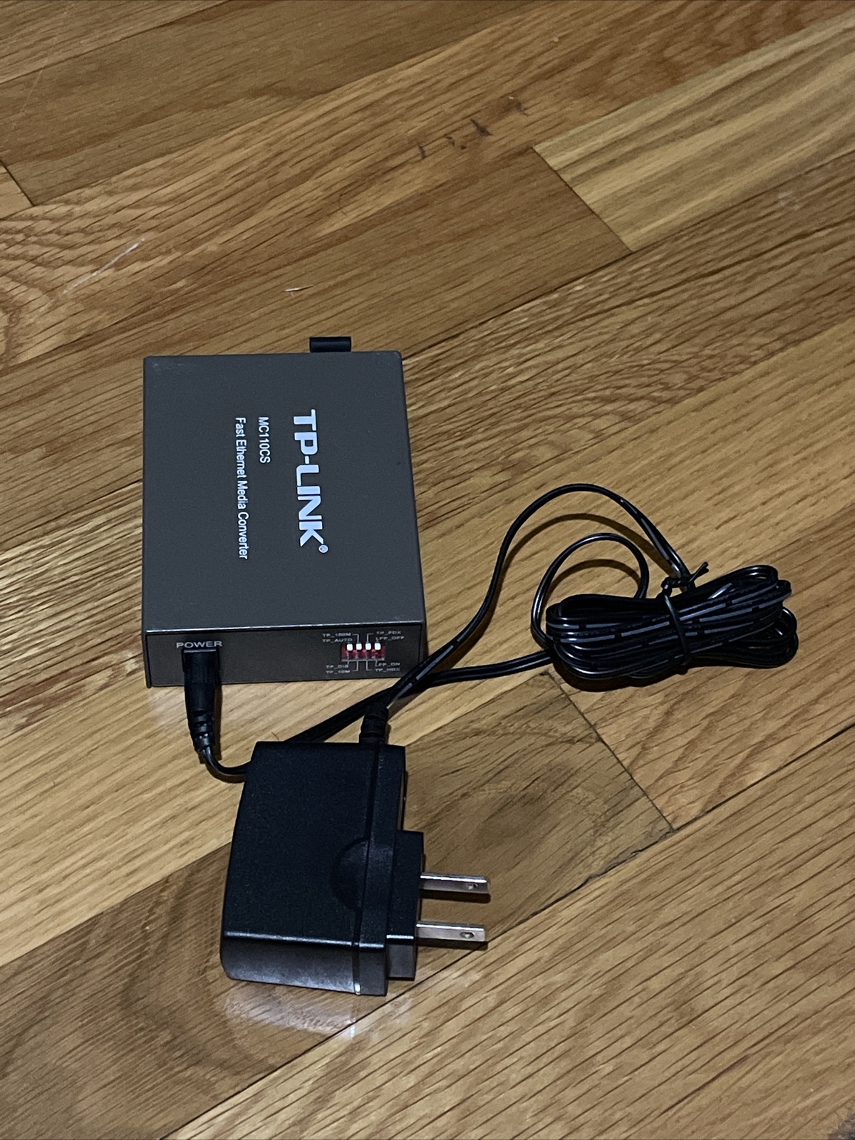 TP-Link MC110CS -  10/100 Mbps Single Mode Media Converter - Open Box