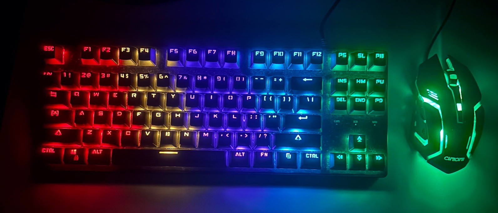 ChonChow M802 wired back lit Gaming Keyboard with Mouse  English QWERTY, Black