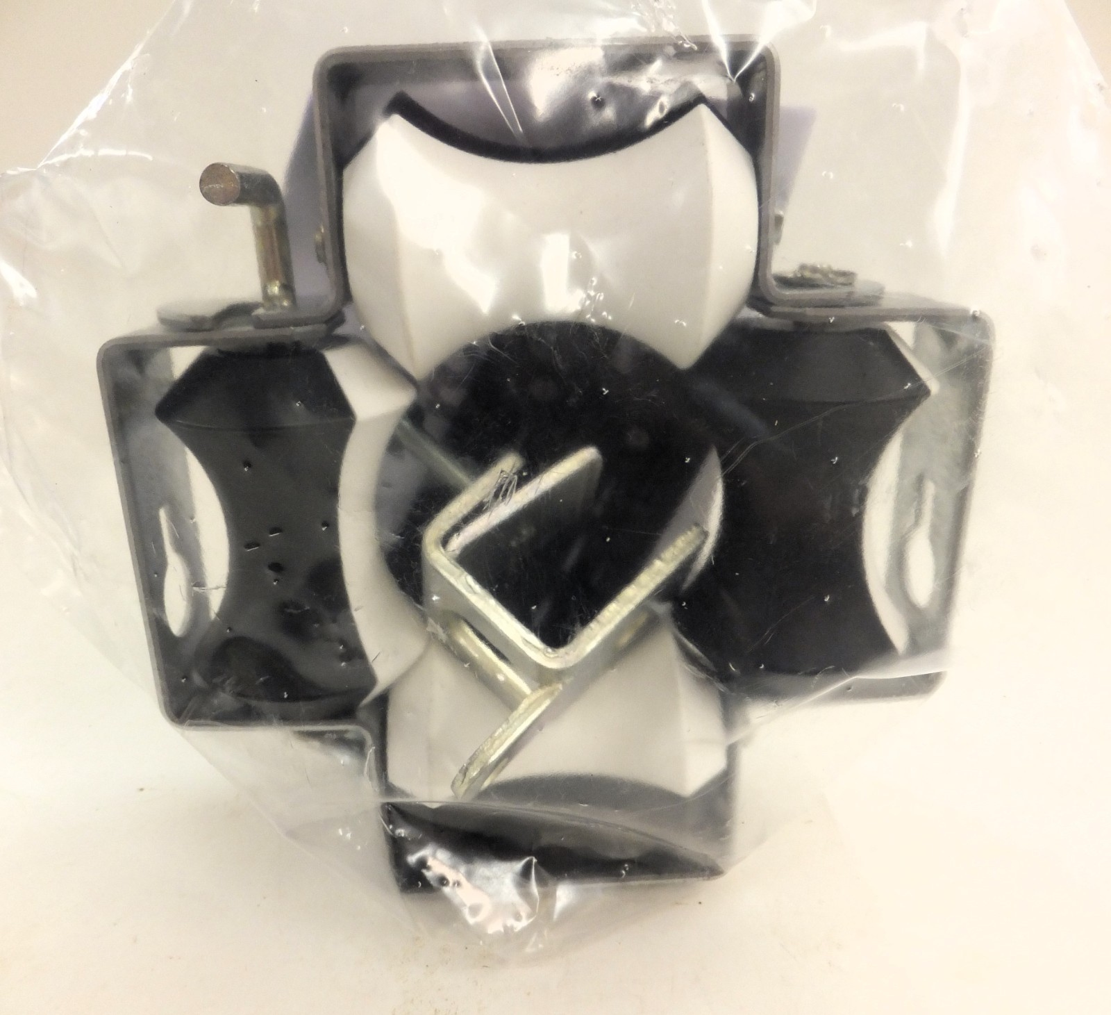 LEGRAND CABLOFIL CM011100 FAS ROLLER *SEE DESCRIPTION* ( 1 EACH )