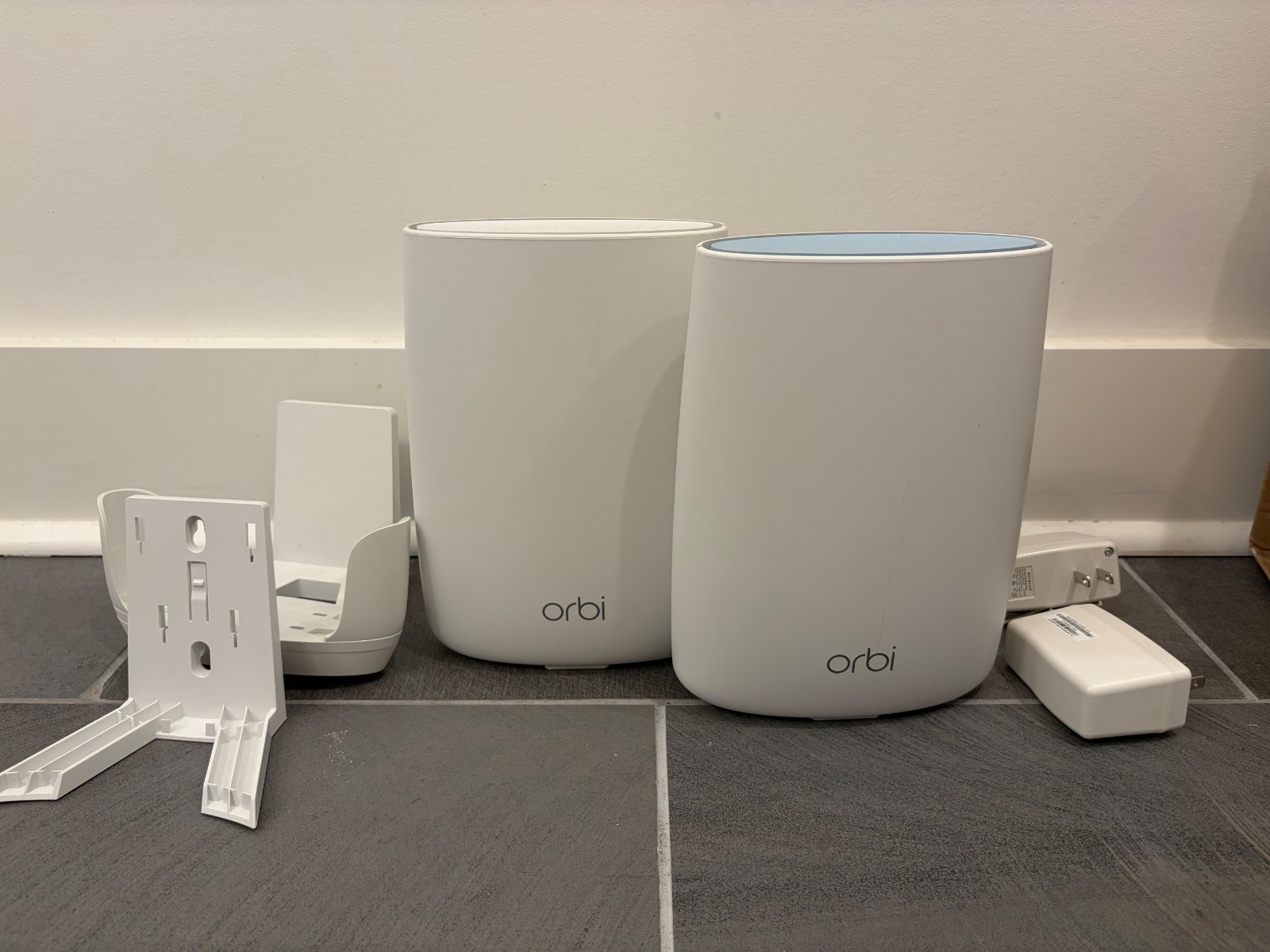 NETGEAR Orbi RBK50 AC3000 Mesh WiFi RBR50v2 Router + RBS50v2 Satellite Tested