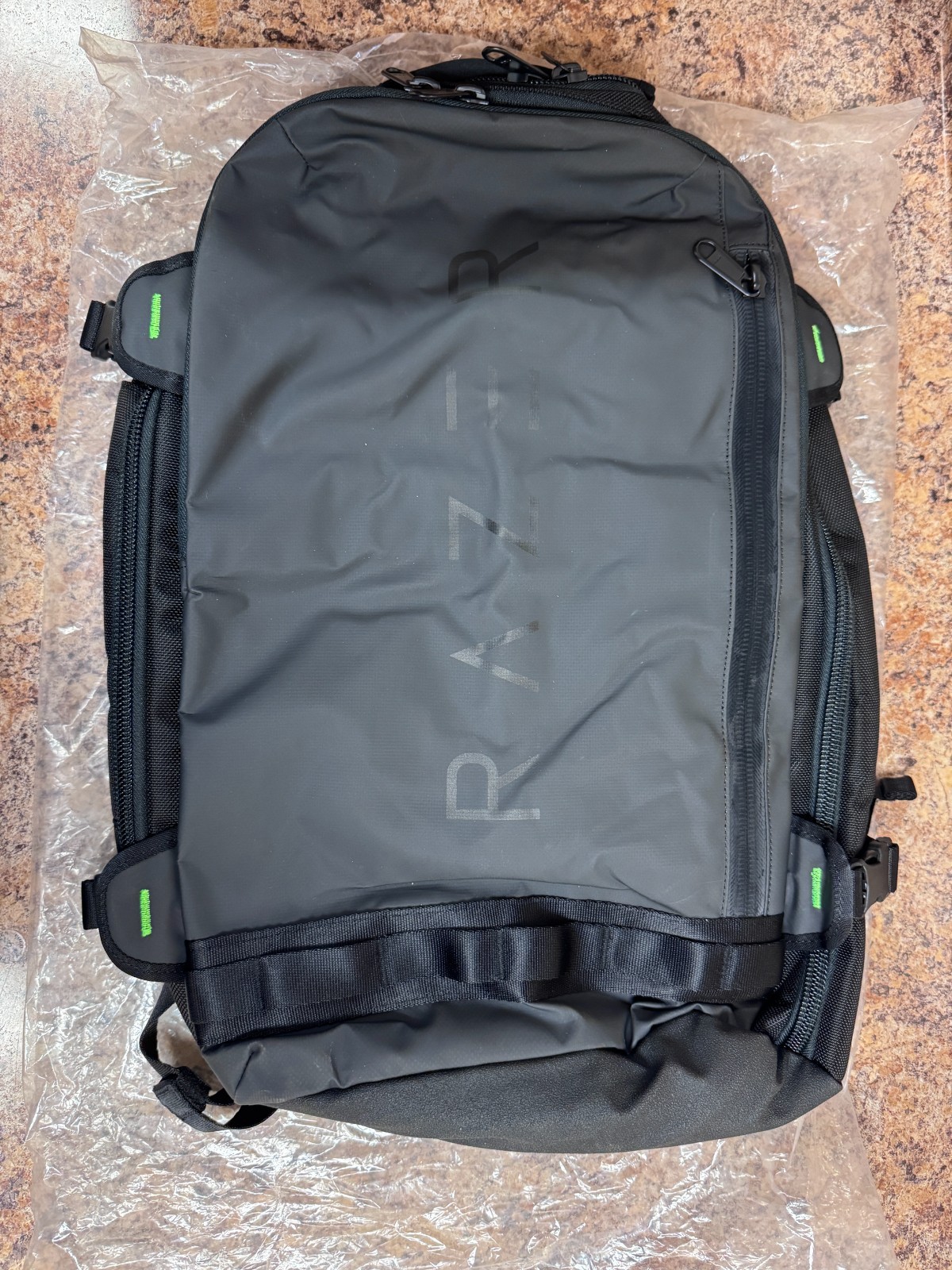 Razer Rogue 17.3" Backpack V2 NEW