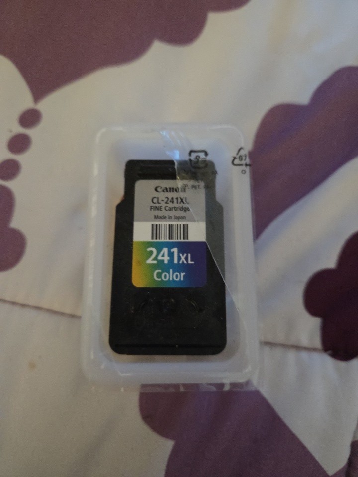 Canon CL-241XL (5208B001) Color Ink Cartridge Open Box Cartridge B73