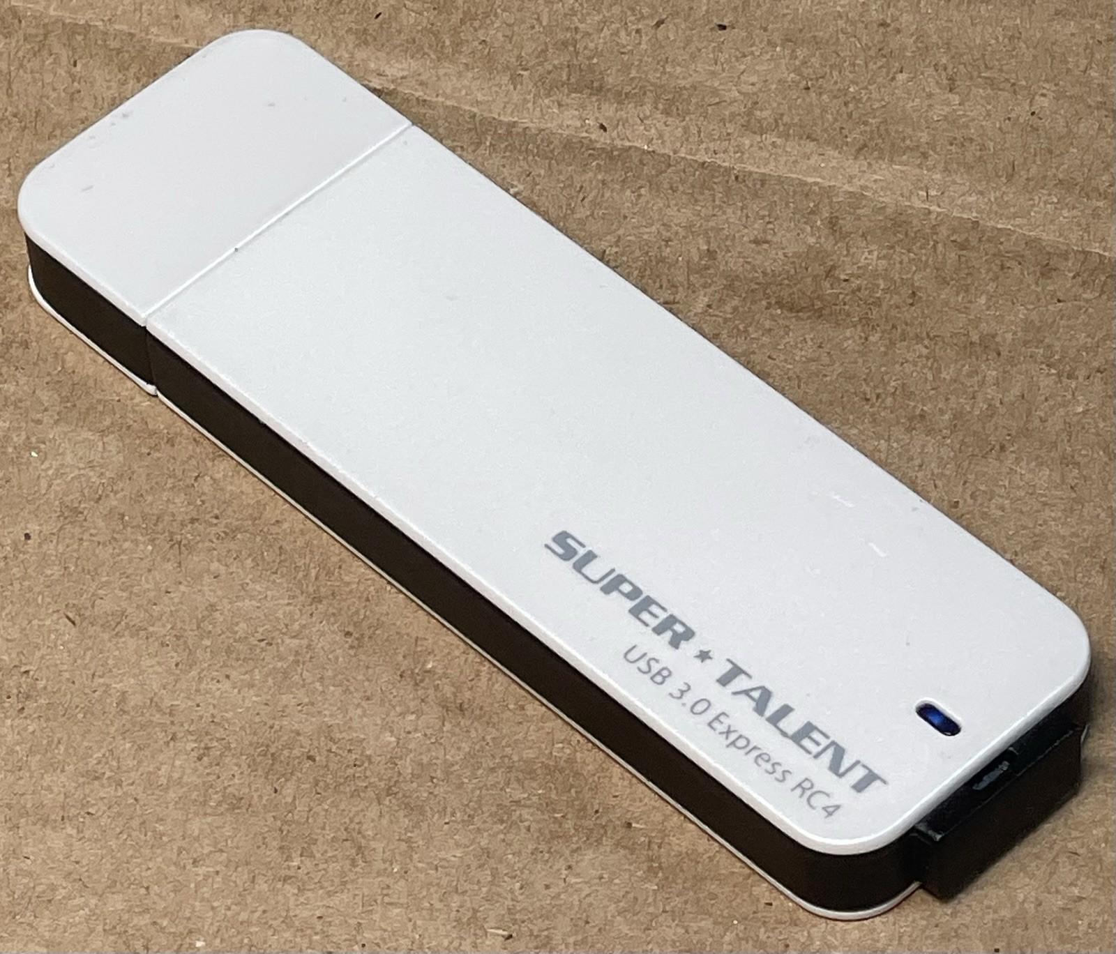Super Talent Express RC4 32GB USB Flash Drive