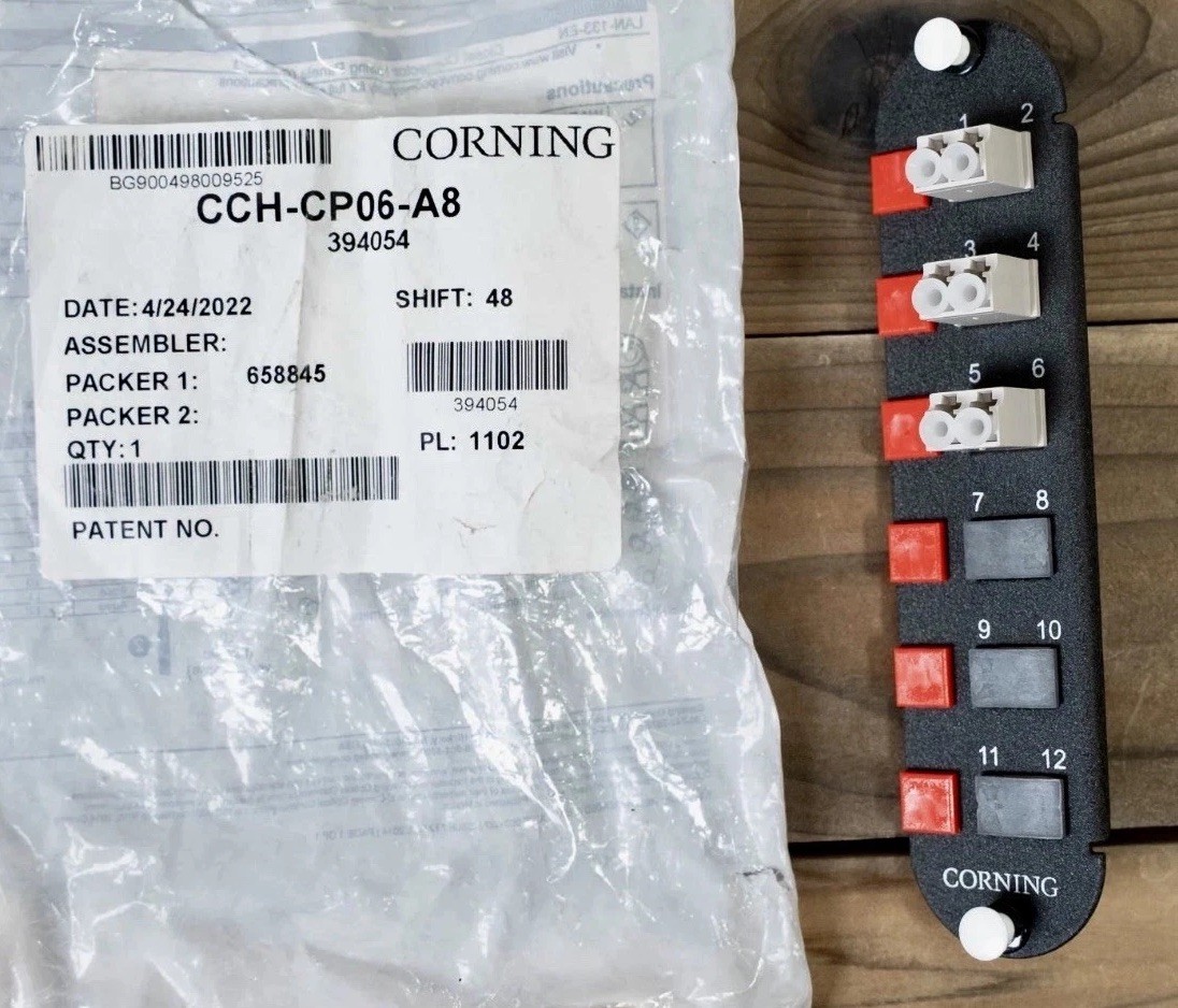 Corning CCH-CP06-A8 Panel 3 LC MM/Multimode, Duplex, 6 Fiber 62.5um OM1