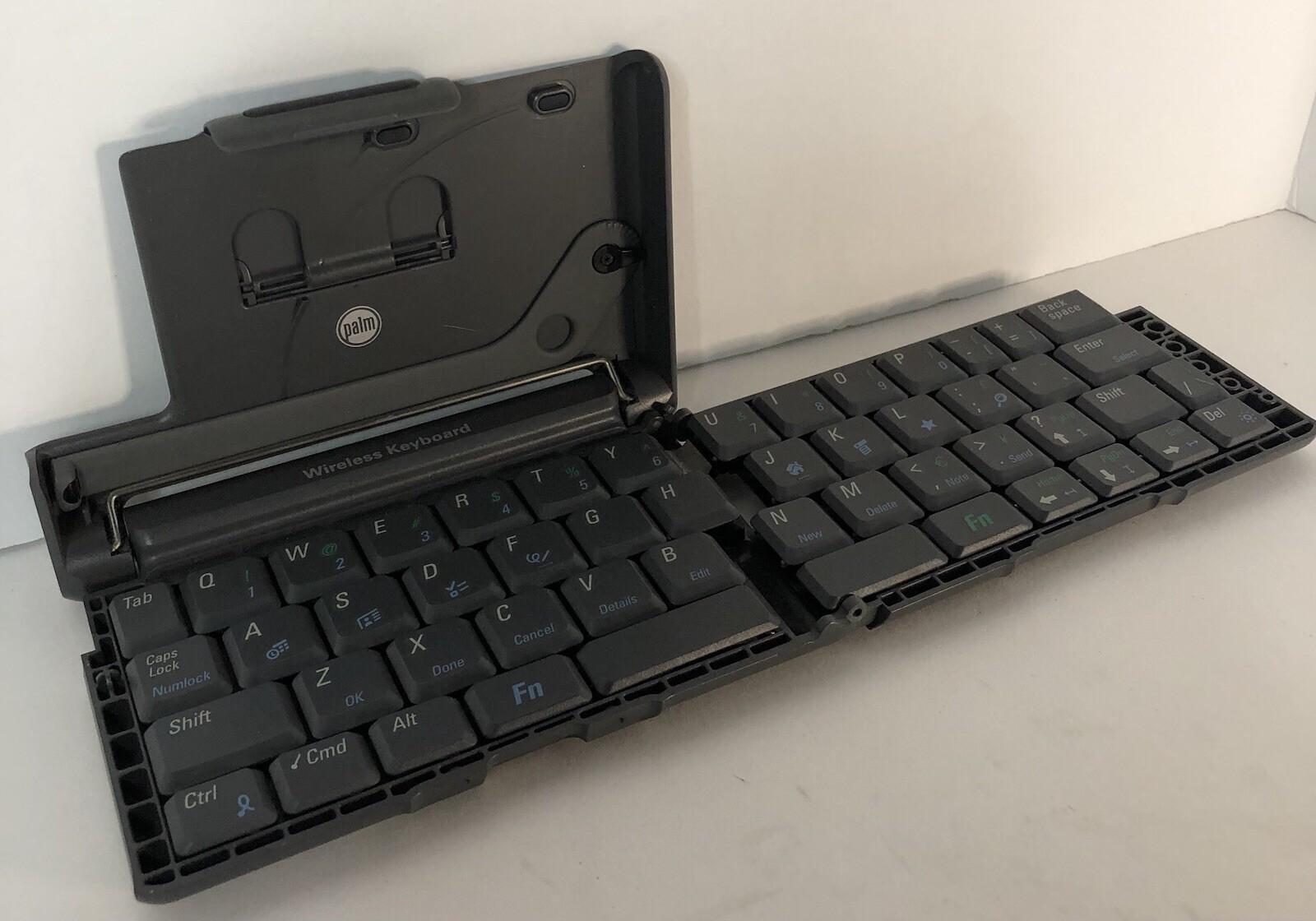 Palm Pilot P10946U IR Wireless Keyboard for PDAs Handheld. Not Tested. As Is