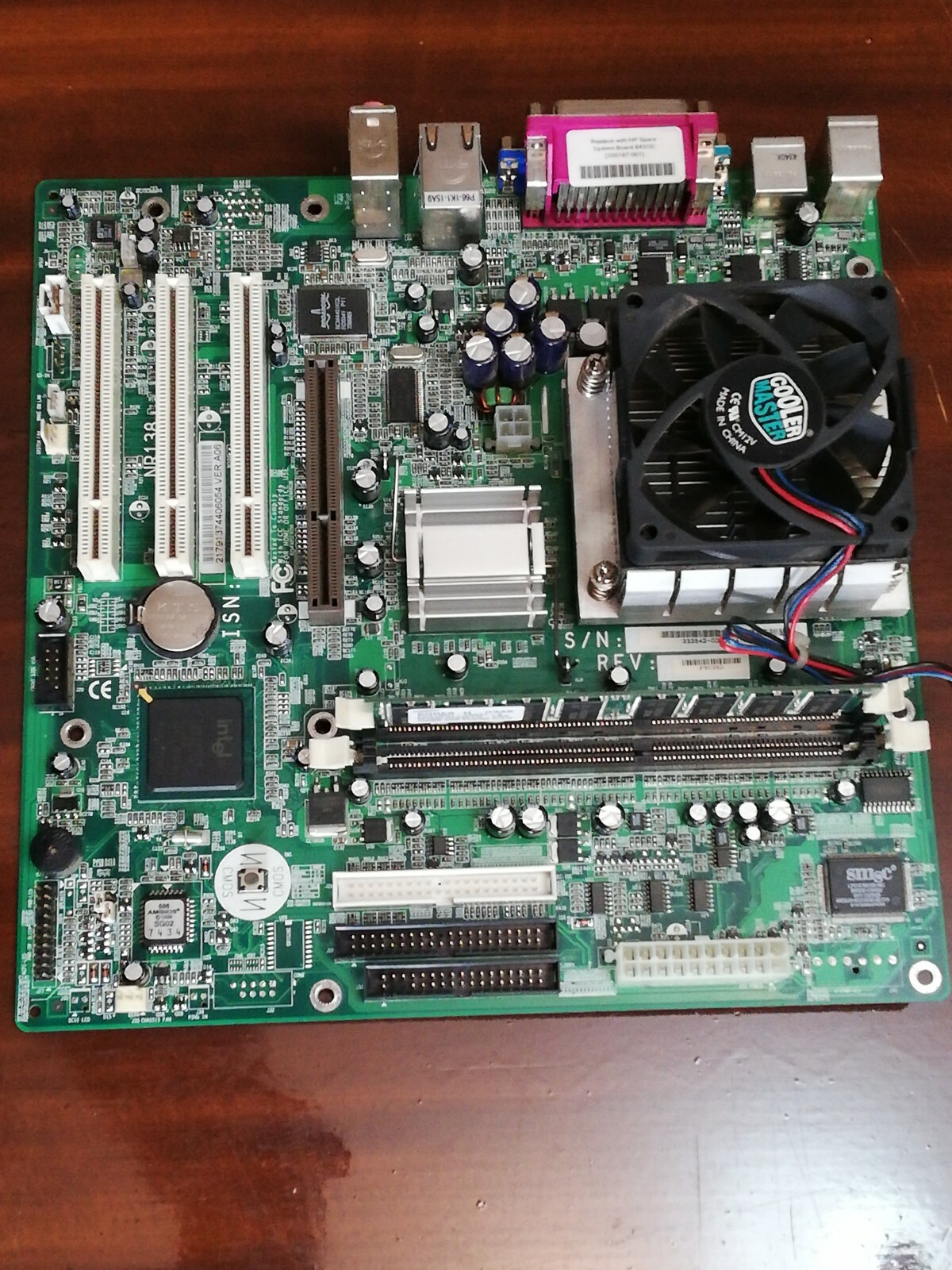 HP Compaq D230 NR138 Intel FW82801DB SL6DM+CPU Intel 2,20GHz/128/400+RAM.