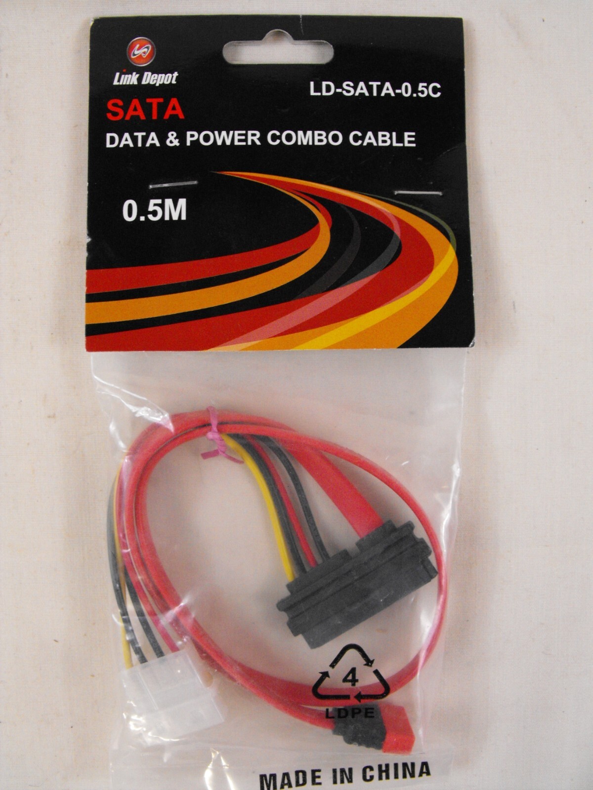 Link Depot LD-SATA-0.5C 6 in. SATA Cable with Power Adapter NEW