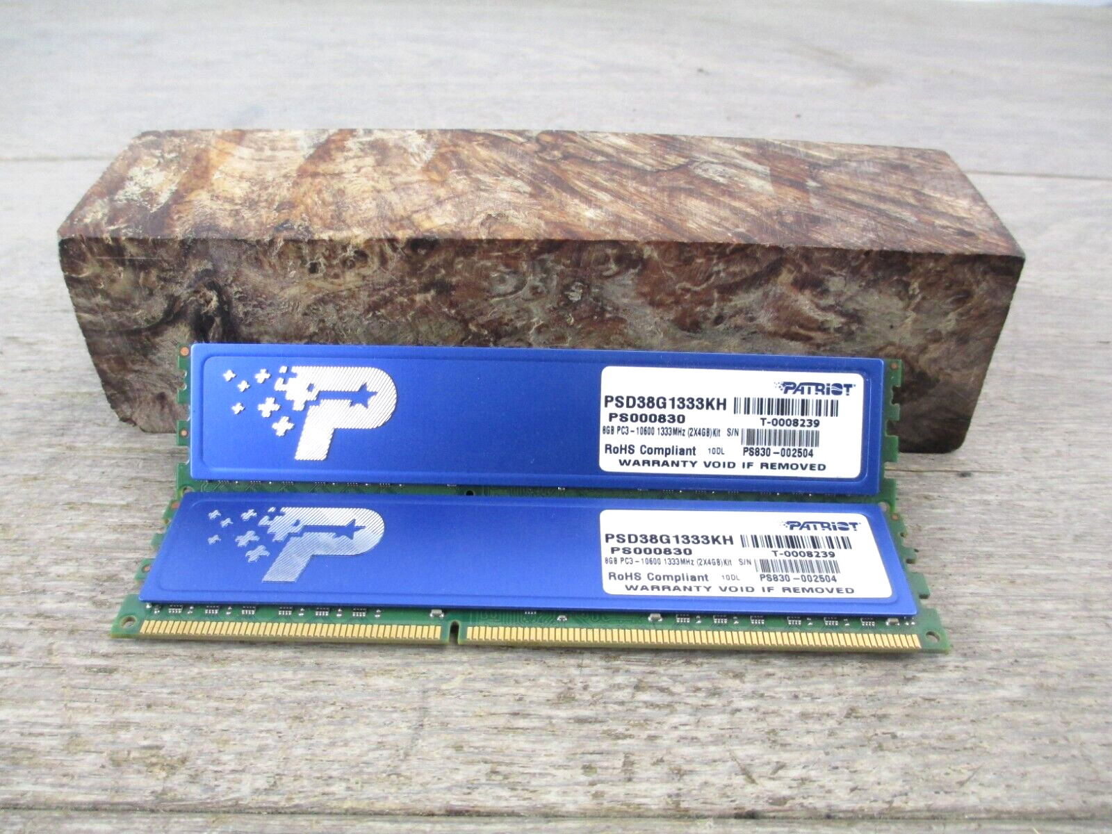 Patriot 8GB Kit Game Memory ( 4GB x2 ) DDR3-1333 PC3-10600 Desktop UDIMM 240 Pin