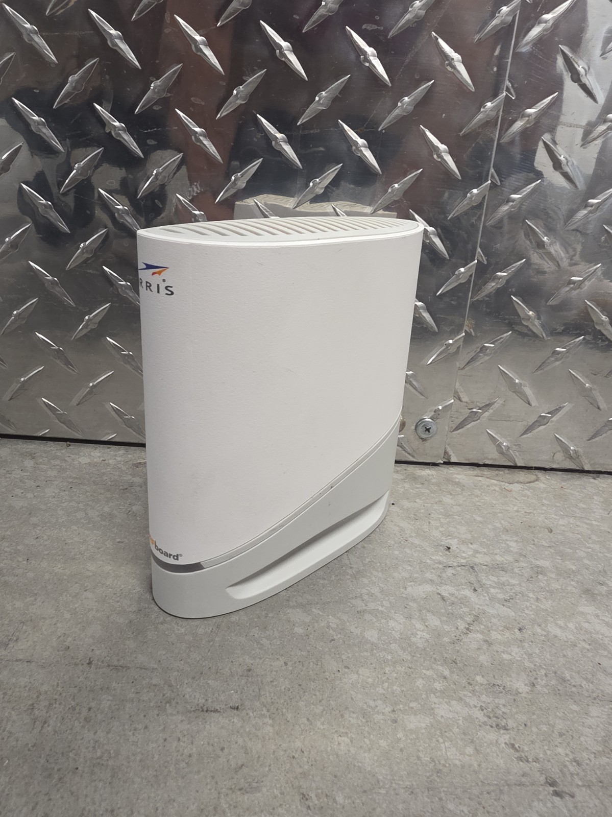 ARRIS SURFboard S33 DOCSIS 3.1 Cable Modem 2.5Gbps Tested No Power Adapter