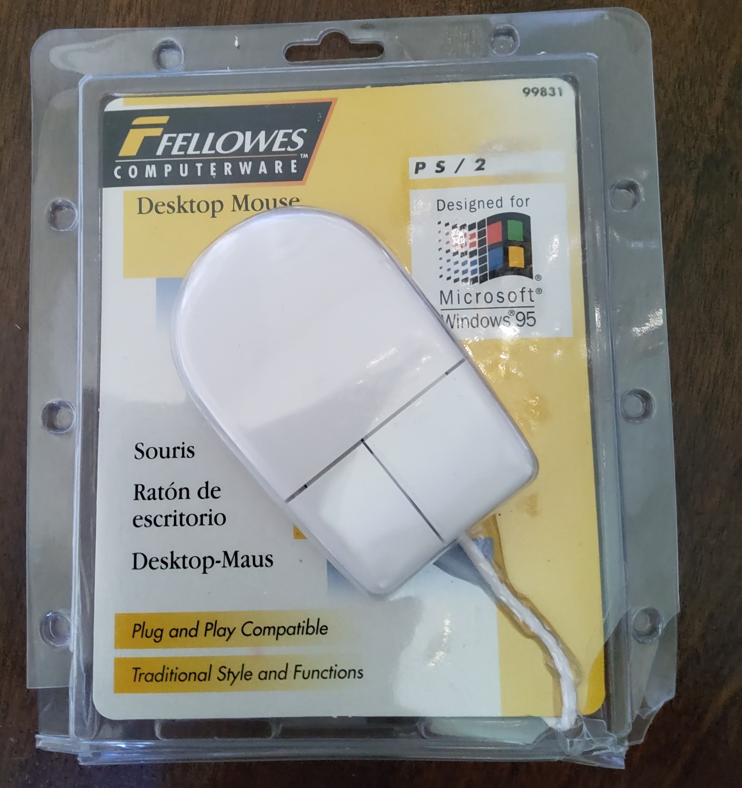 New Sealed Vintage 1995 Fellowes Desktop Mouse Model 99831 Designed For Windows