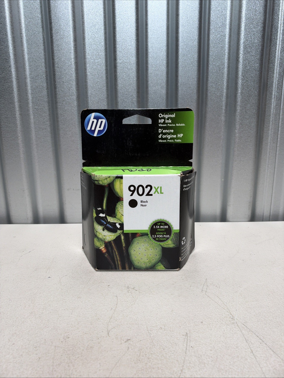 NEW Genuine HP 902XL Black Ink Cartridge Exp. 2021