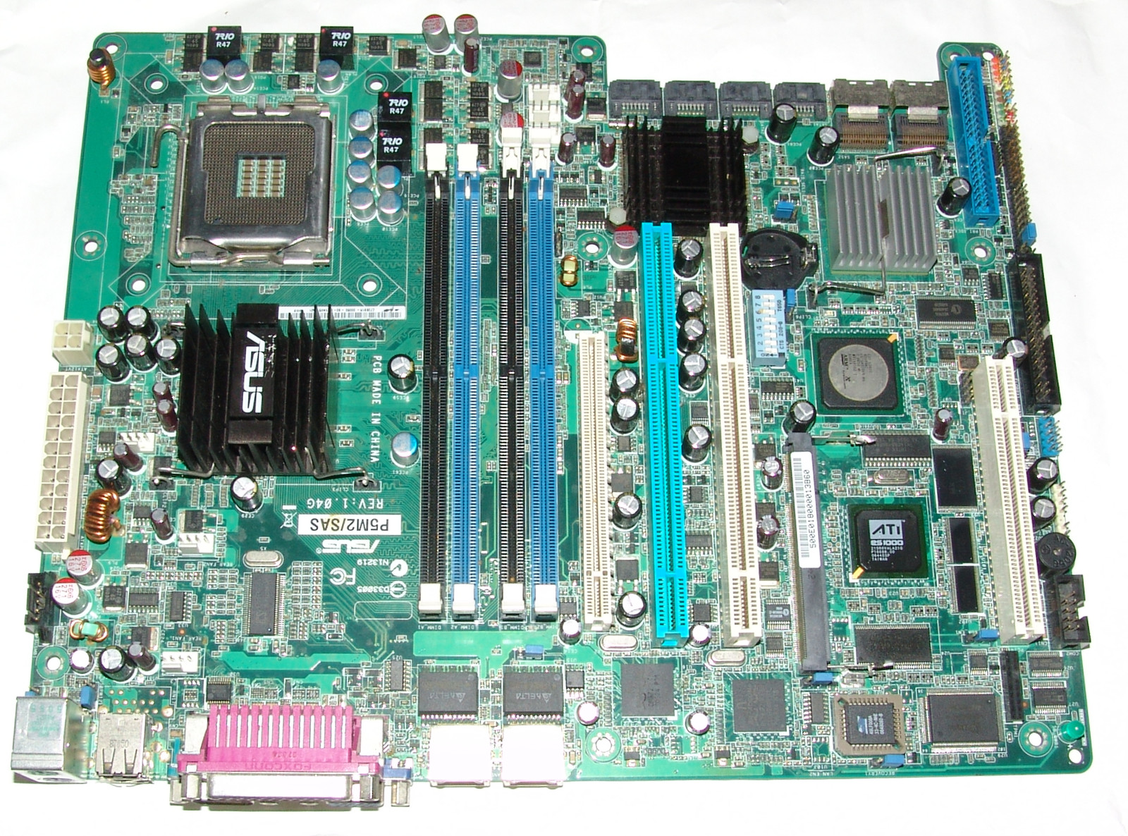 ASUS P5M2 SAS ATX Motherboard