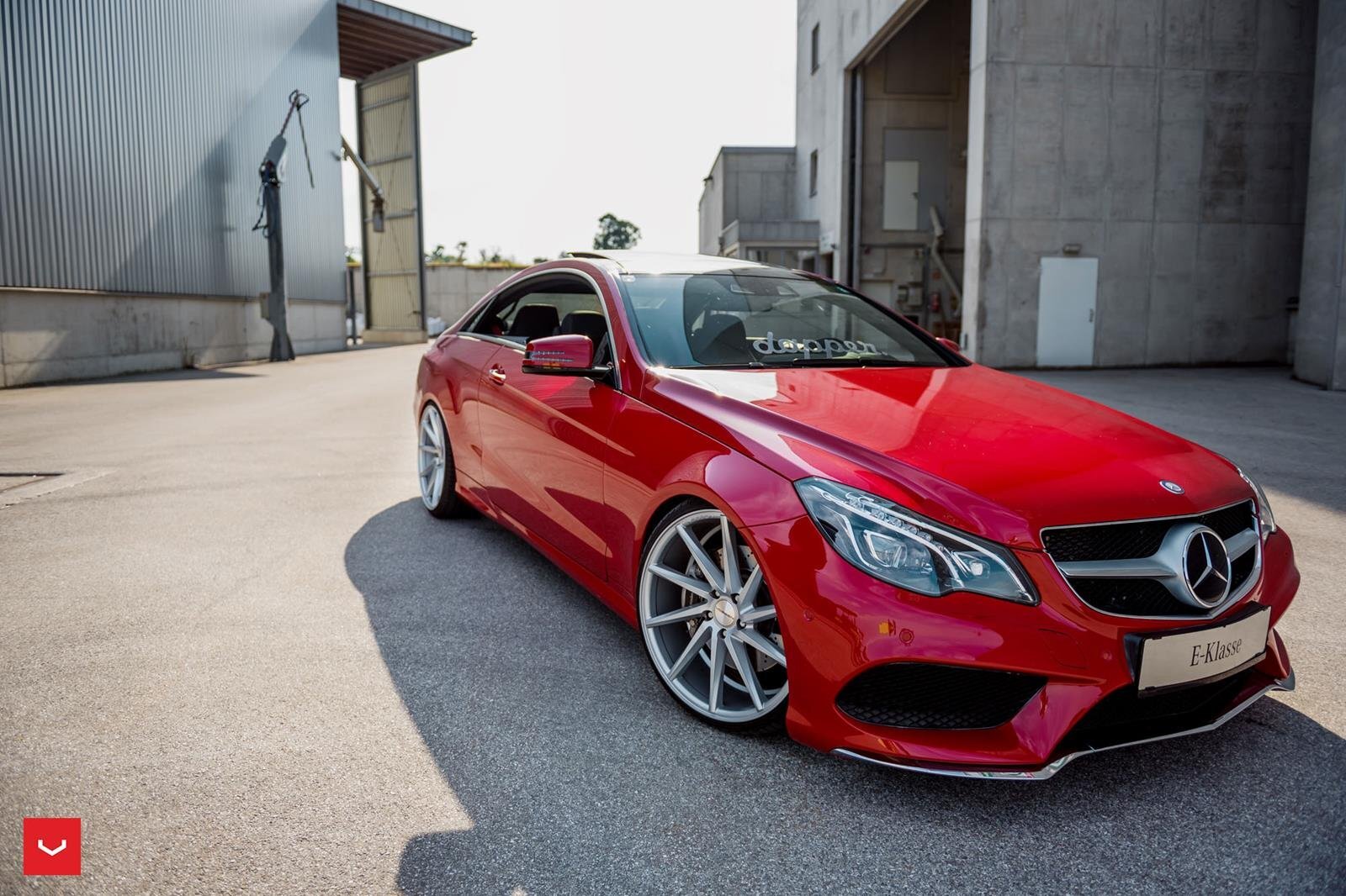Cars vossen wheels mercedes e class Desk Mat Stitched