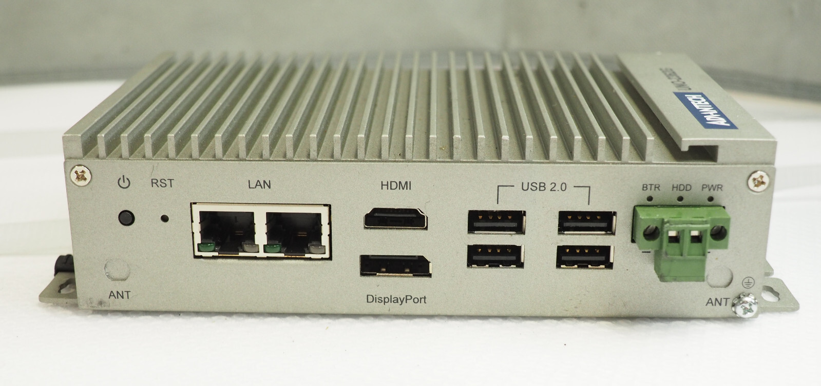 Advantech UNO-2362G UNO-2362G-T2AE Embedded Automation Computer