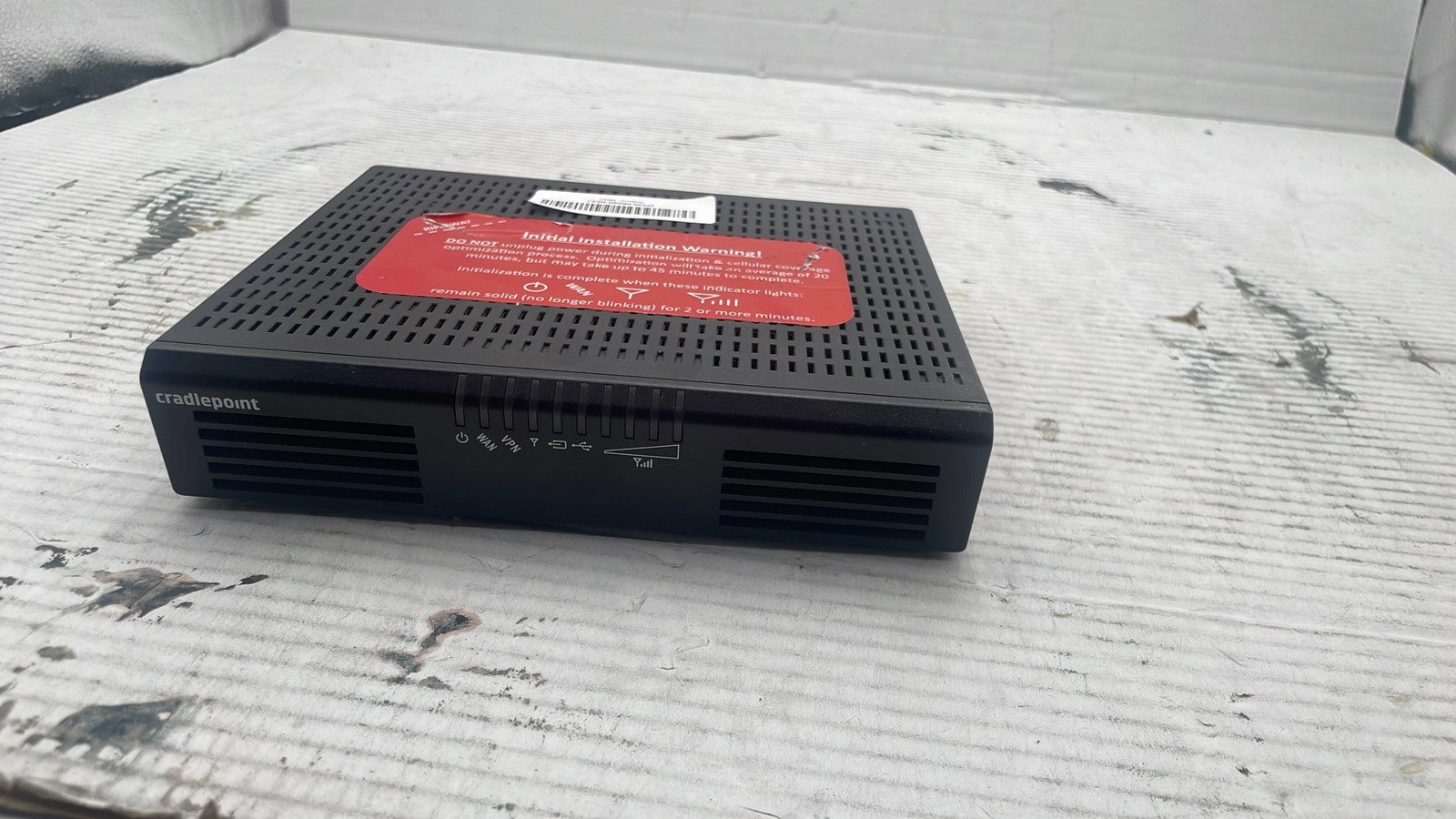 Cradlepoint AER1650LP4 4G LTE Advanced Edge Router 5-Port Ethernet