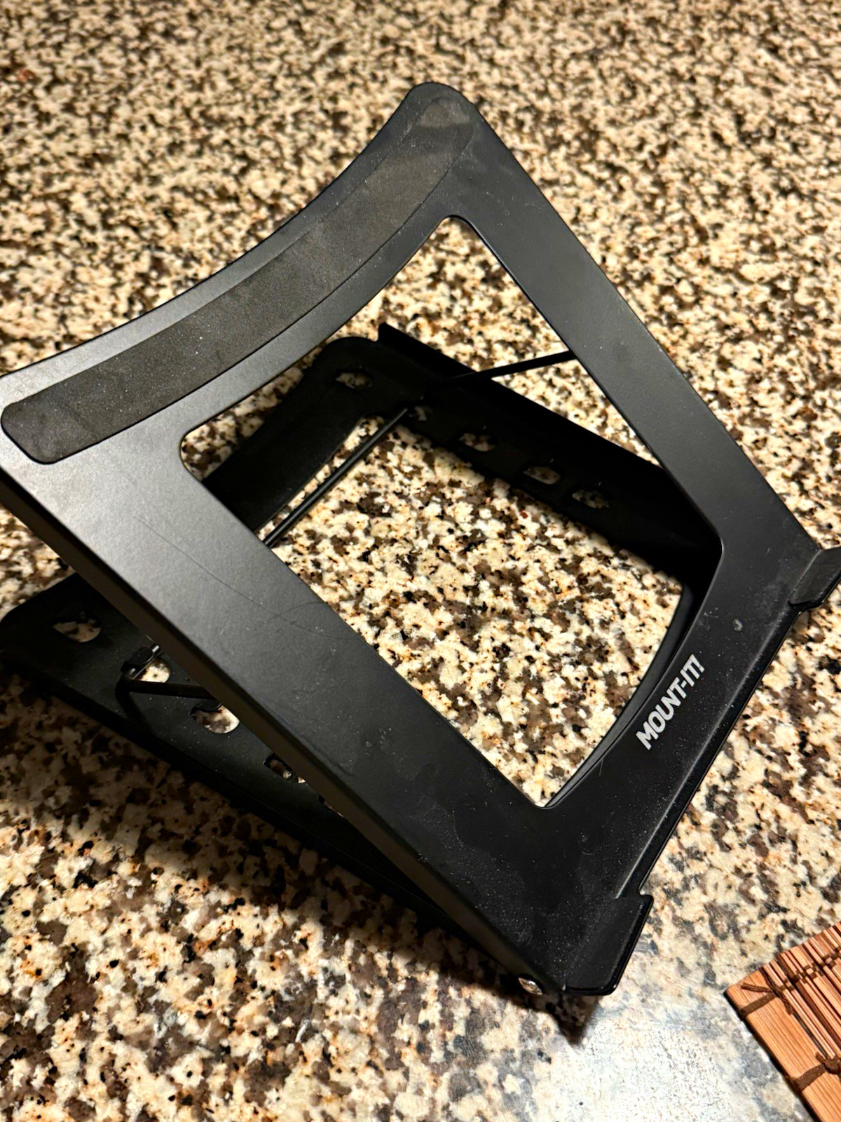 Mount-It Adjustable Metal Laptop Stand/Riser, Black - Universal Fit
