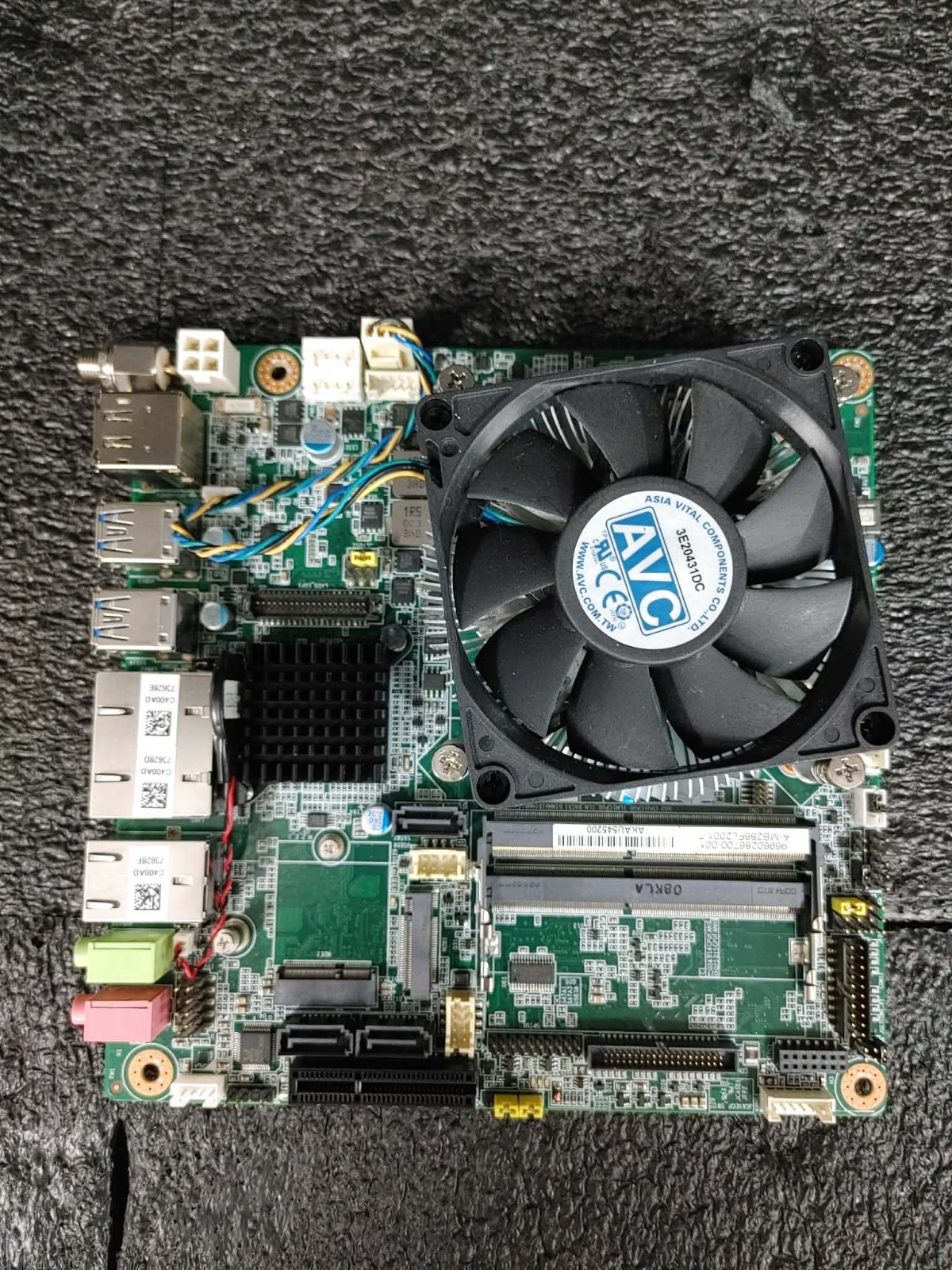 ADVANTECH AIMB-286 Mini-ITX H310 Intel DDR4 Industrial Motherboard