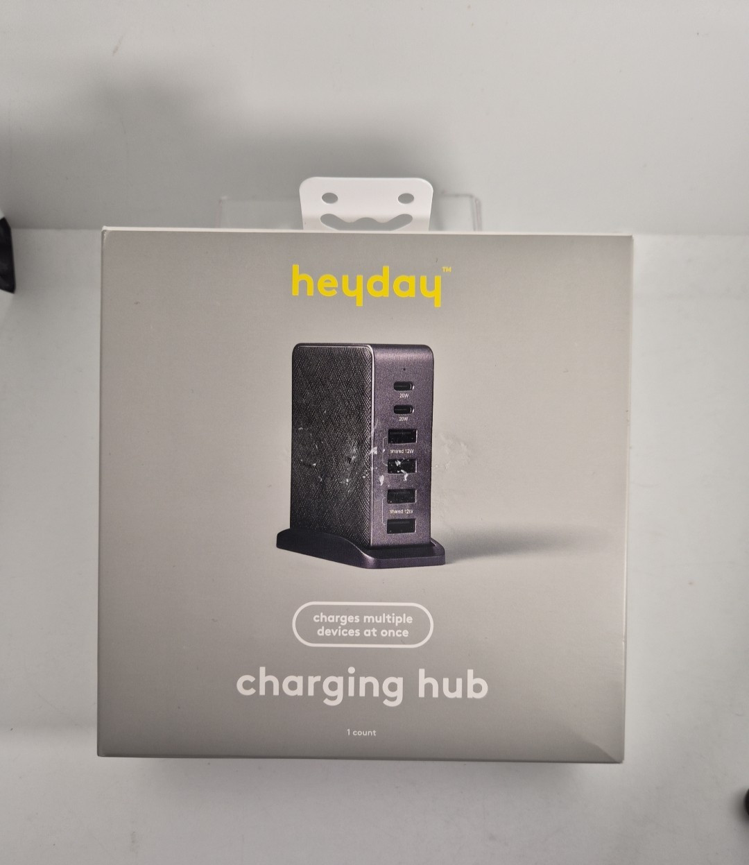 New Heyday 6-Port Charging Hub Vertical 2Type C + 4 USB A Heyday Black Saffiano