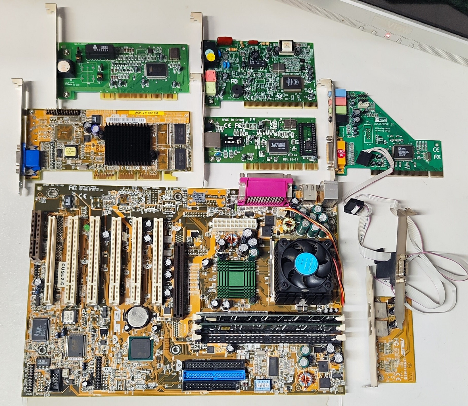 ASUS CUSL2-C +  Pentium III 433 MHz  + GPU AGP-V7100 + LAN, SOUND, MODEM cards