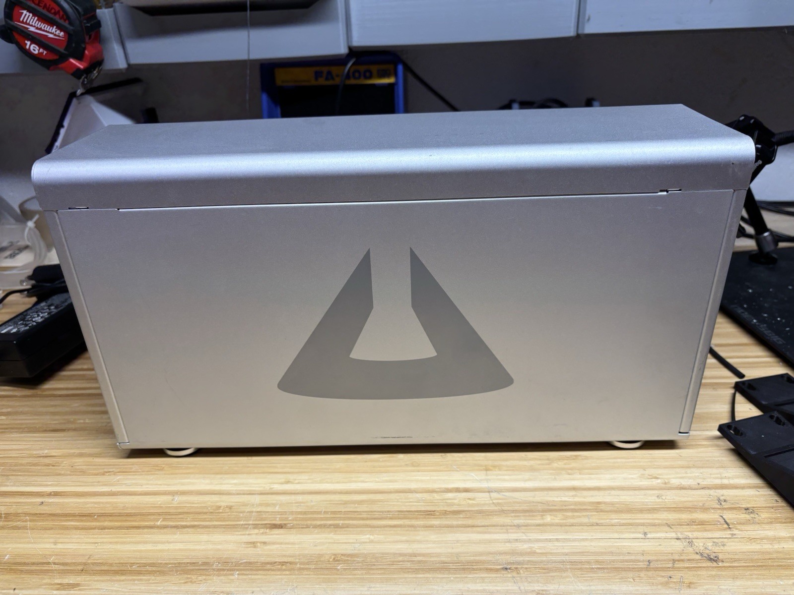 Magma ExpressBox 3T - Full Length PCIe Expansion Chassis