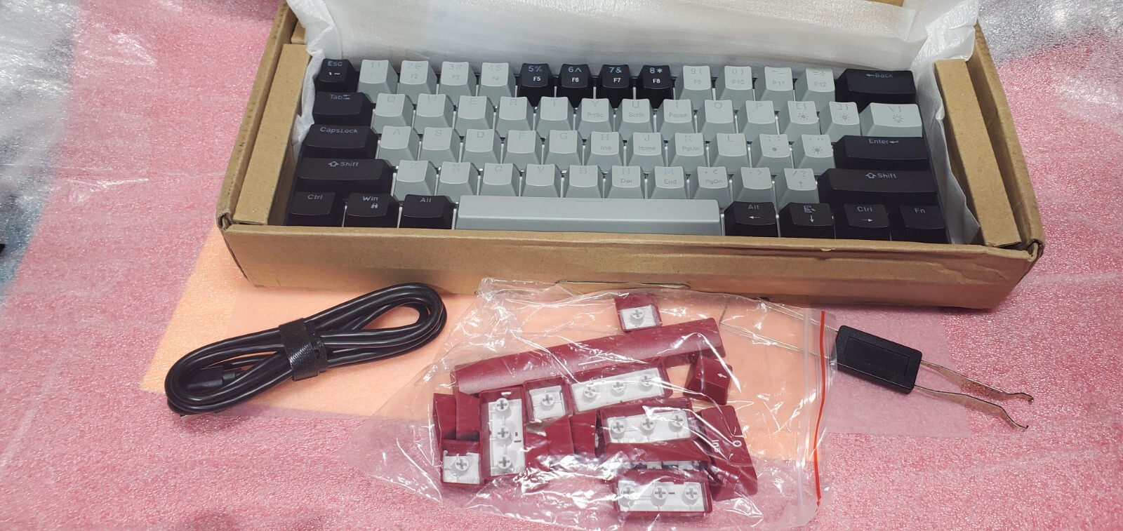 Magegee MK-STAR 61  mechanical keyboard - 61 keys USB Wired Gray & white