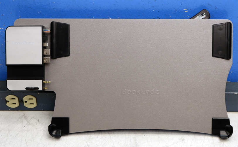 BookEndz BE-MBP15SD Docking Station for Apple Macbook Pro
