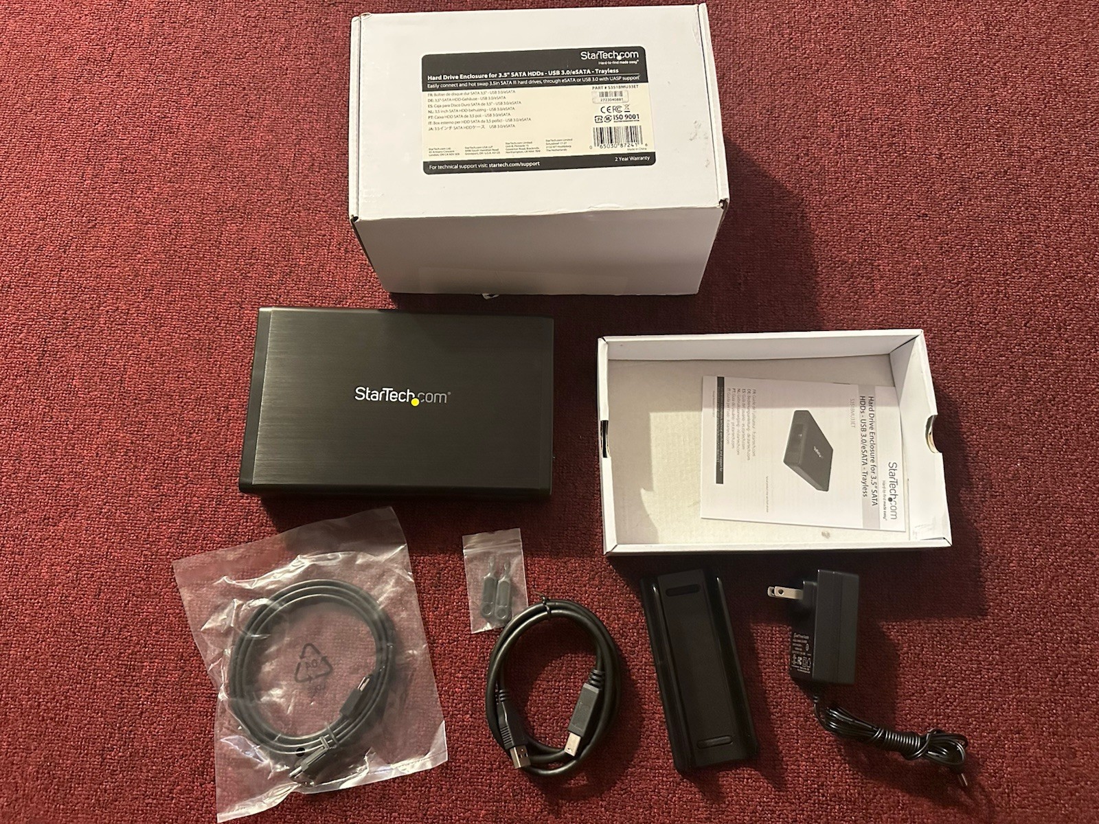 StarTech S351BMU33ET eSATA Enclosure - for 3.5in SATA HDD - USB 3.0 / eSATA