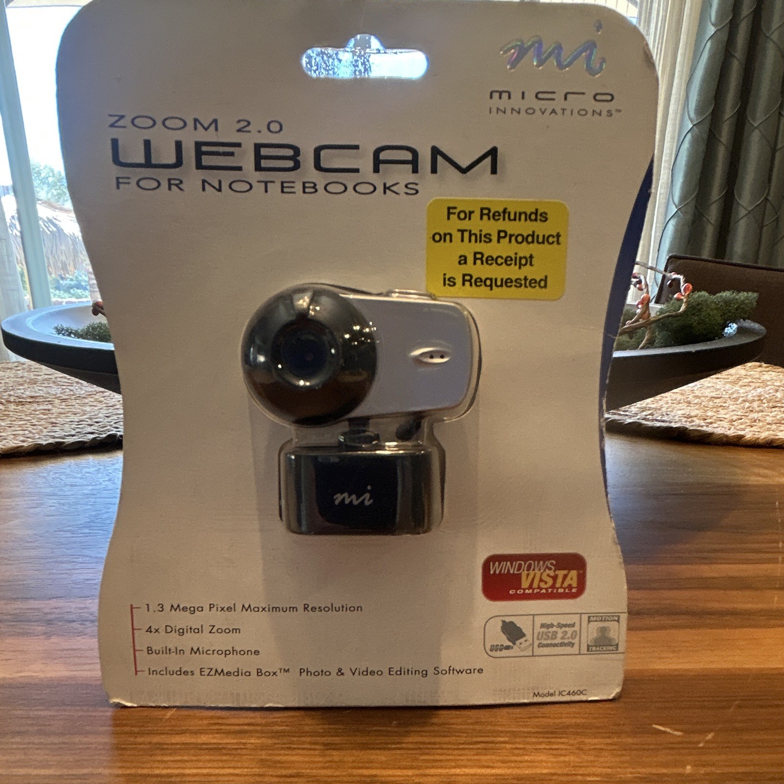 Micro Innovations IC460C Zoom 2.0 Webcam 1.3MP 640x480 30fps Mic USB 2.0