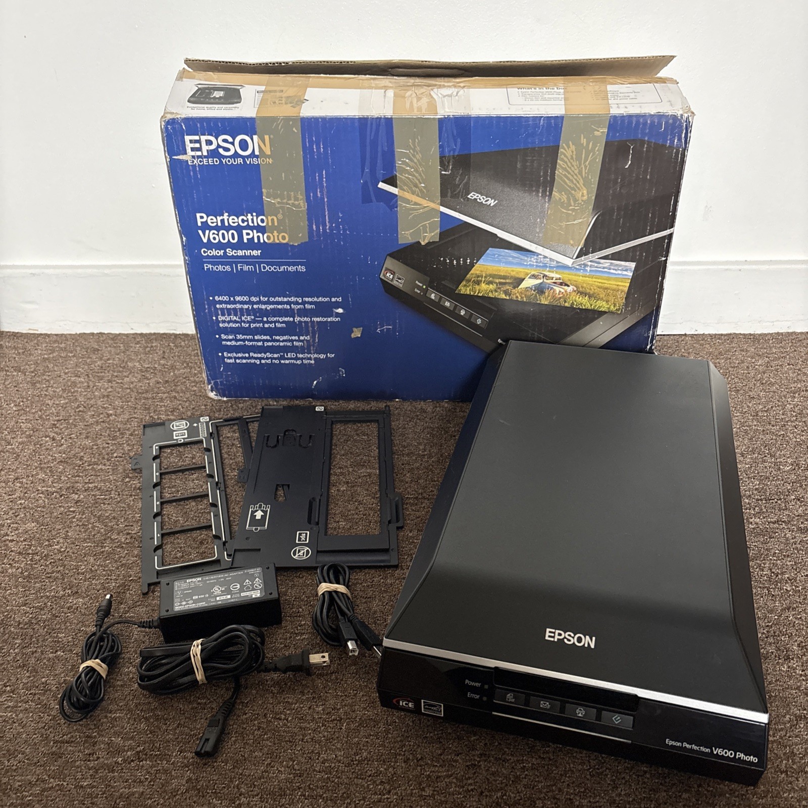 Epson Perfection V600 Photo Flatbed Color Scanner W/ Power Supply Tested Working