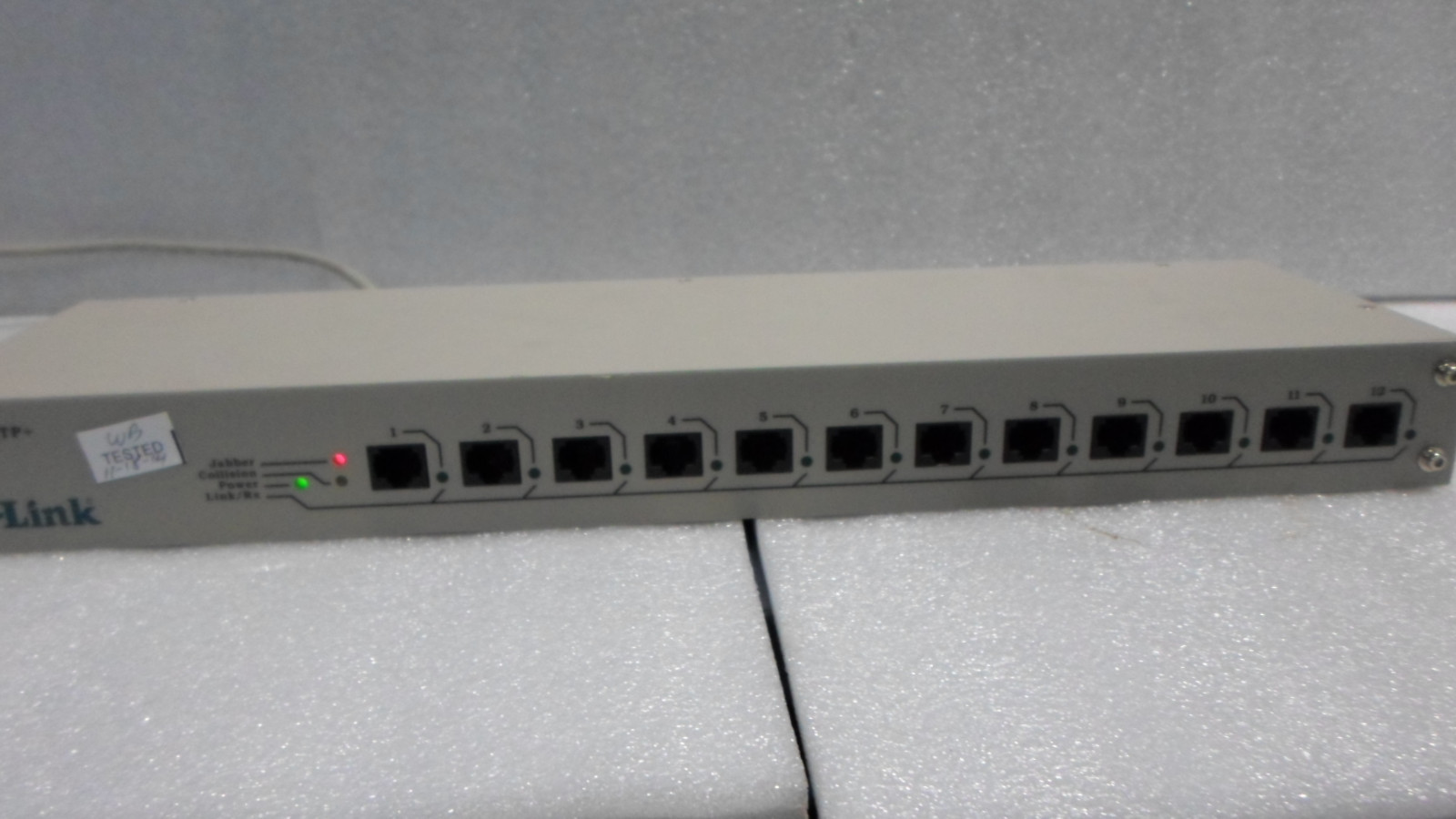 D-LINK DE-812TP+ 12-PORT(RJ45) 10BASE-T ETHERNET HUB USED AND TESTED