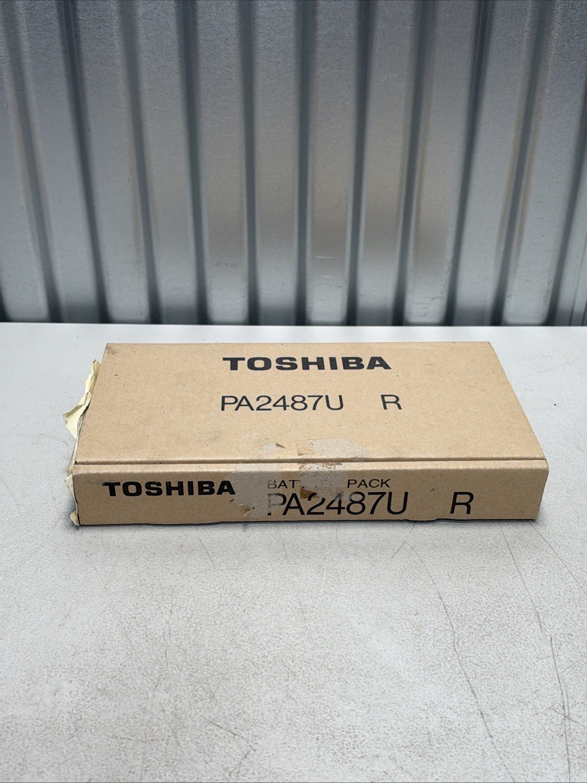 NEW Genuine Toshiba Li-ION Battery Pack PA2487U R 10.8V DC 4000mAh