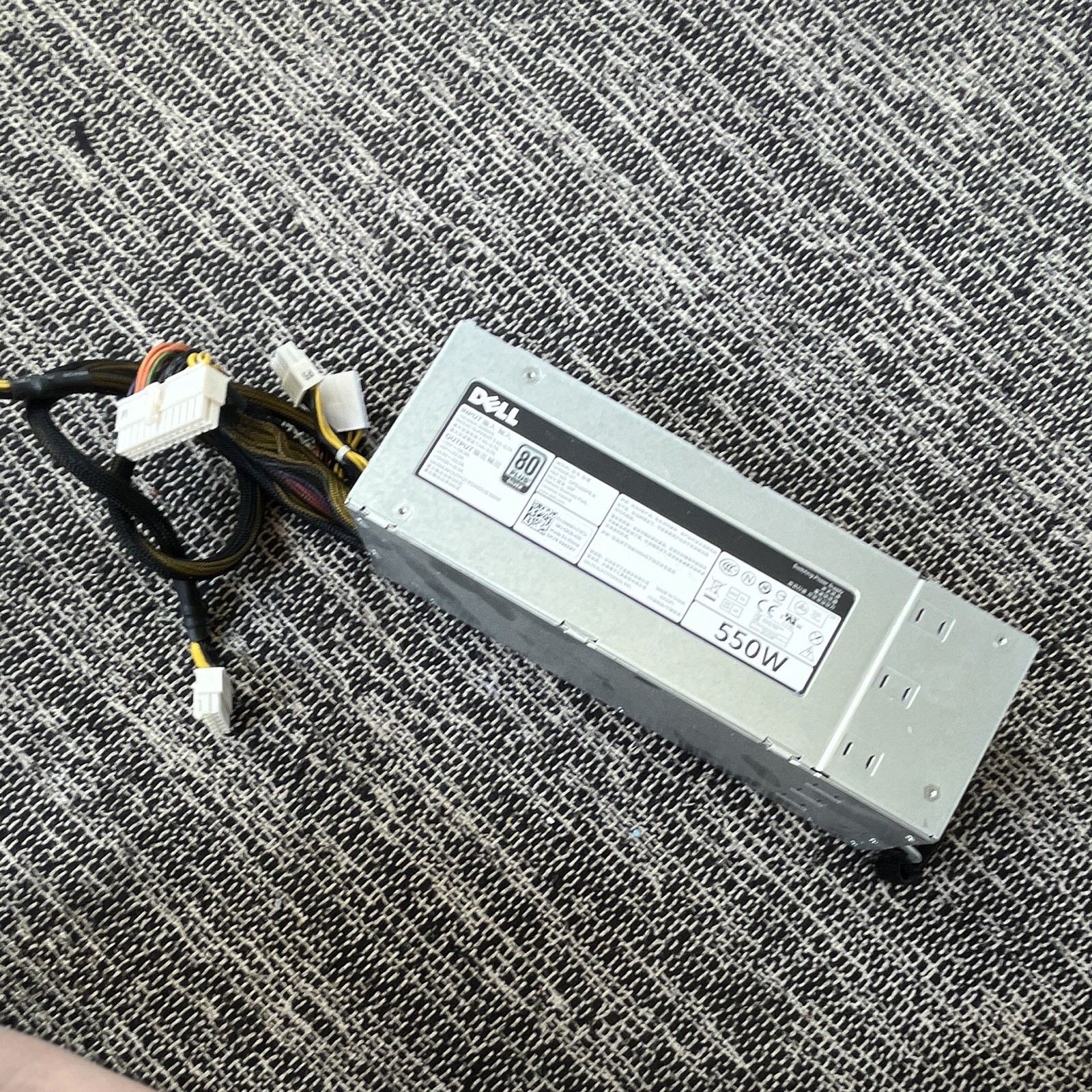 Dell PowerEdge 550W 80 Plus Silver ATX 24-Pin PSU DH560E-S1 DPS-550PB A