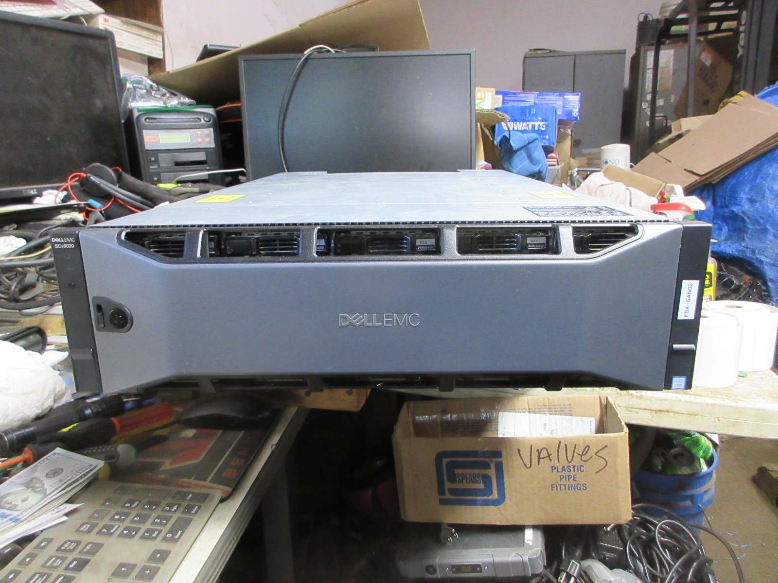 Dell Compellent SCv3020 30-Bay 2.5" Storage Array Chassis W/ 2x Controllers,2PSU