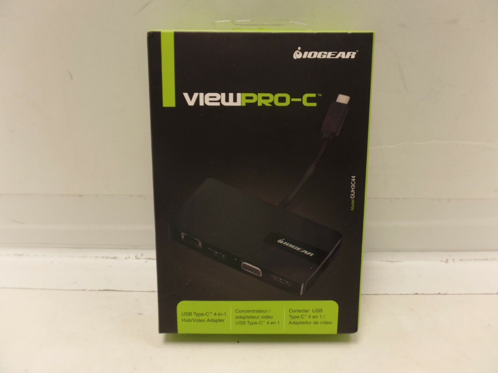 IOGEAR GUH3C44 ViewPro-C, USB-C 4-in-1 Video Adapter