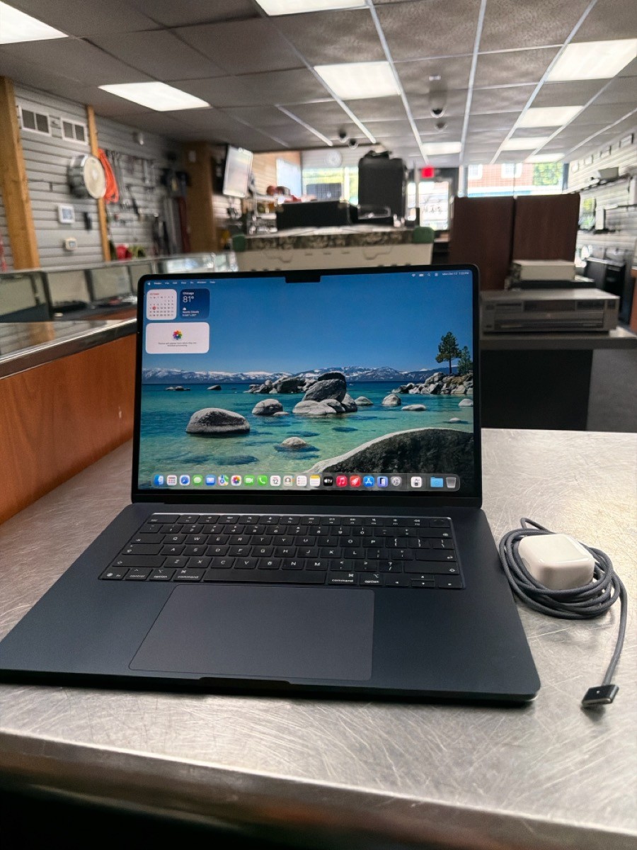 Used APPLE MACBOOK AIR A3448 Laptop Computer 16GB 512GB M5 Tahoe (QUC028437)